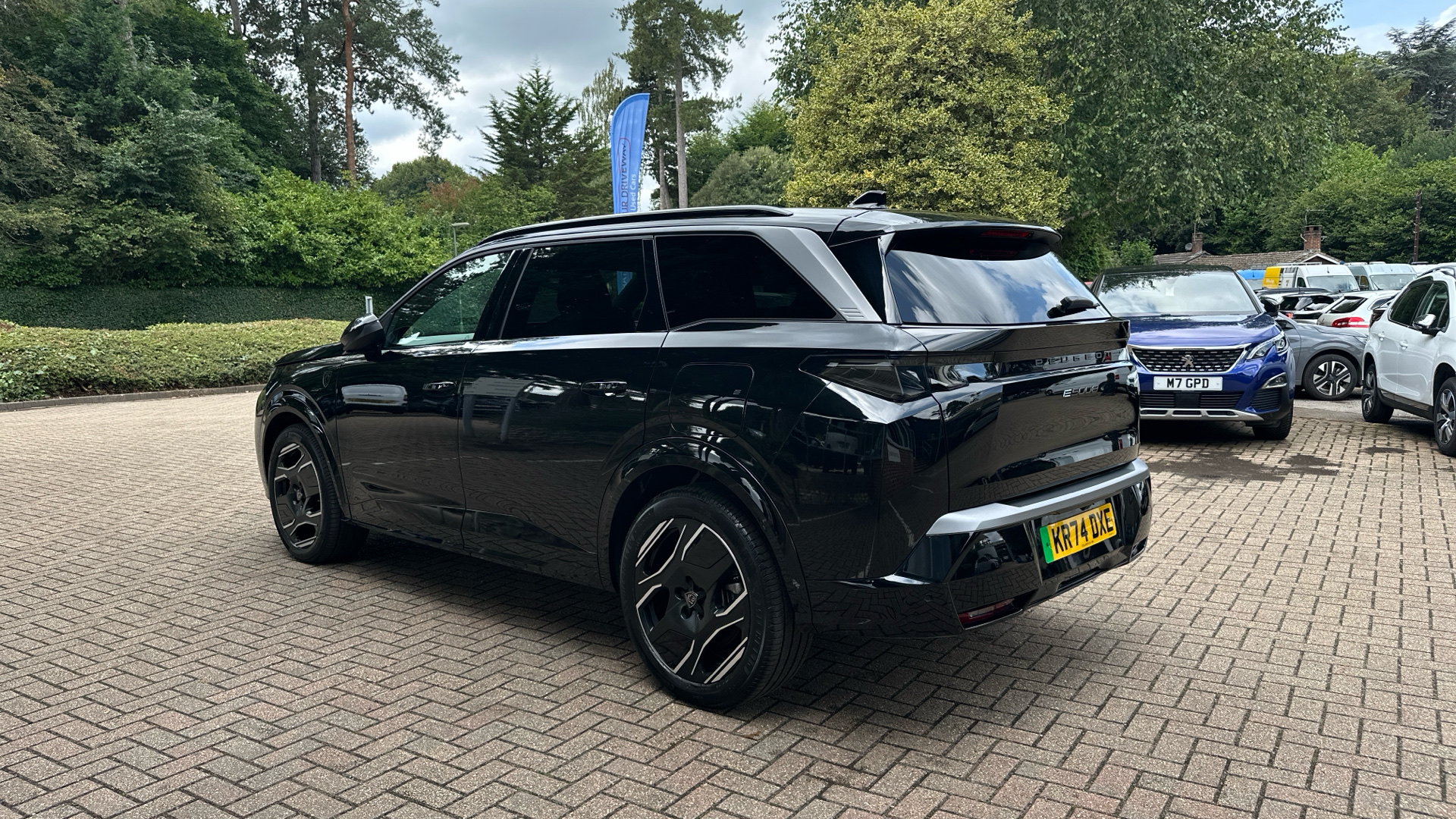 car image