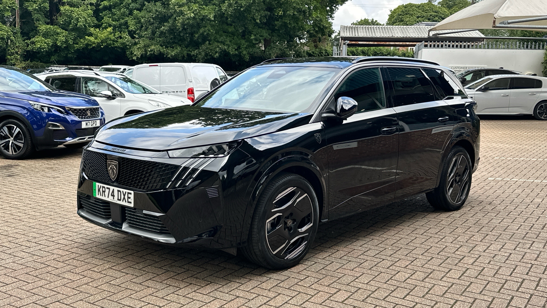 car image