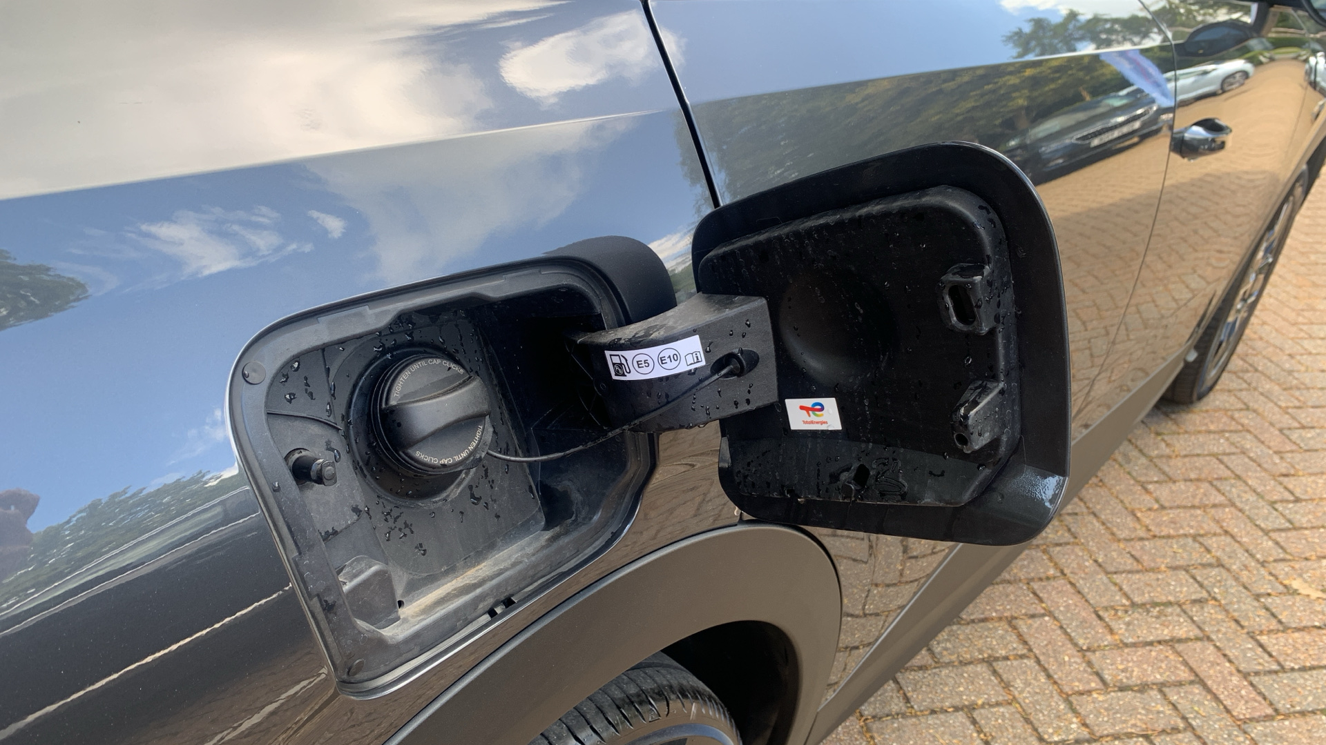 car image
