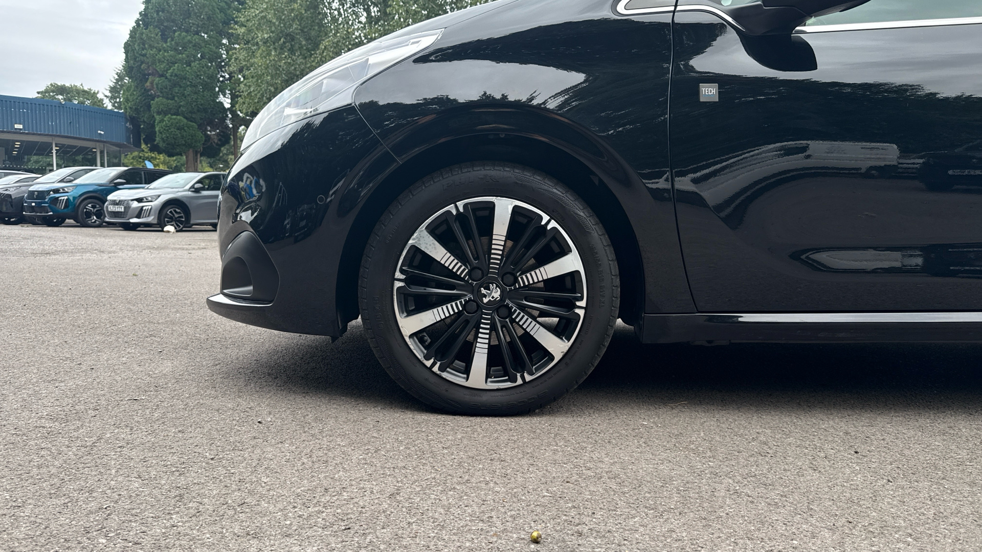 car image