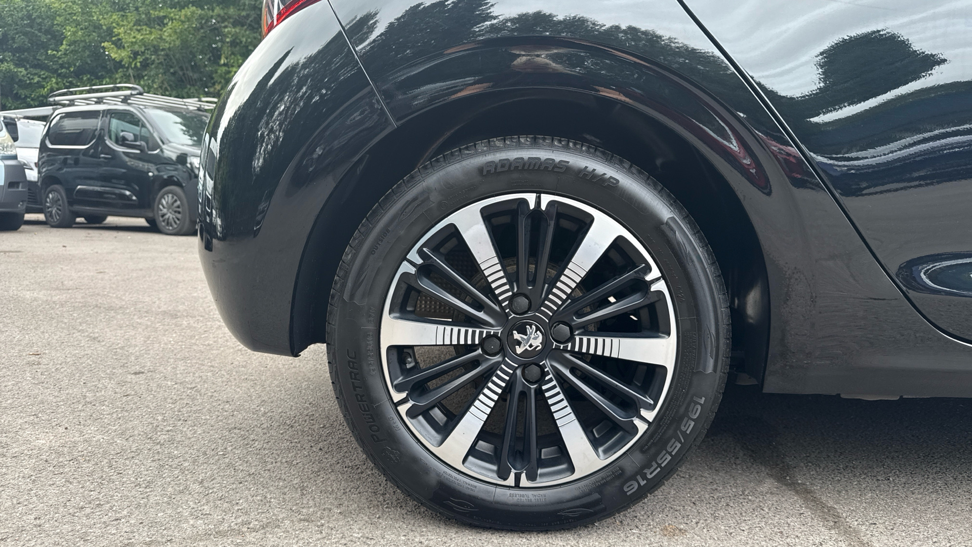 car image