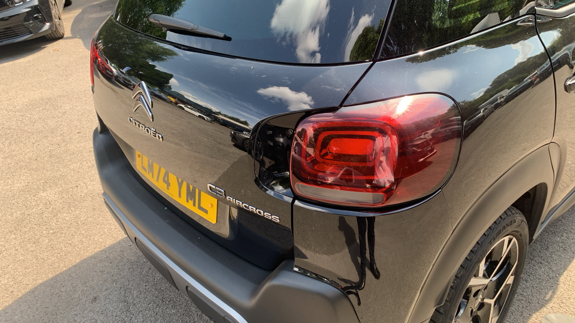 car image