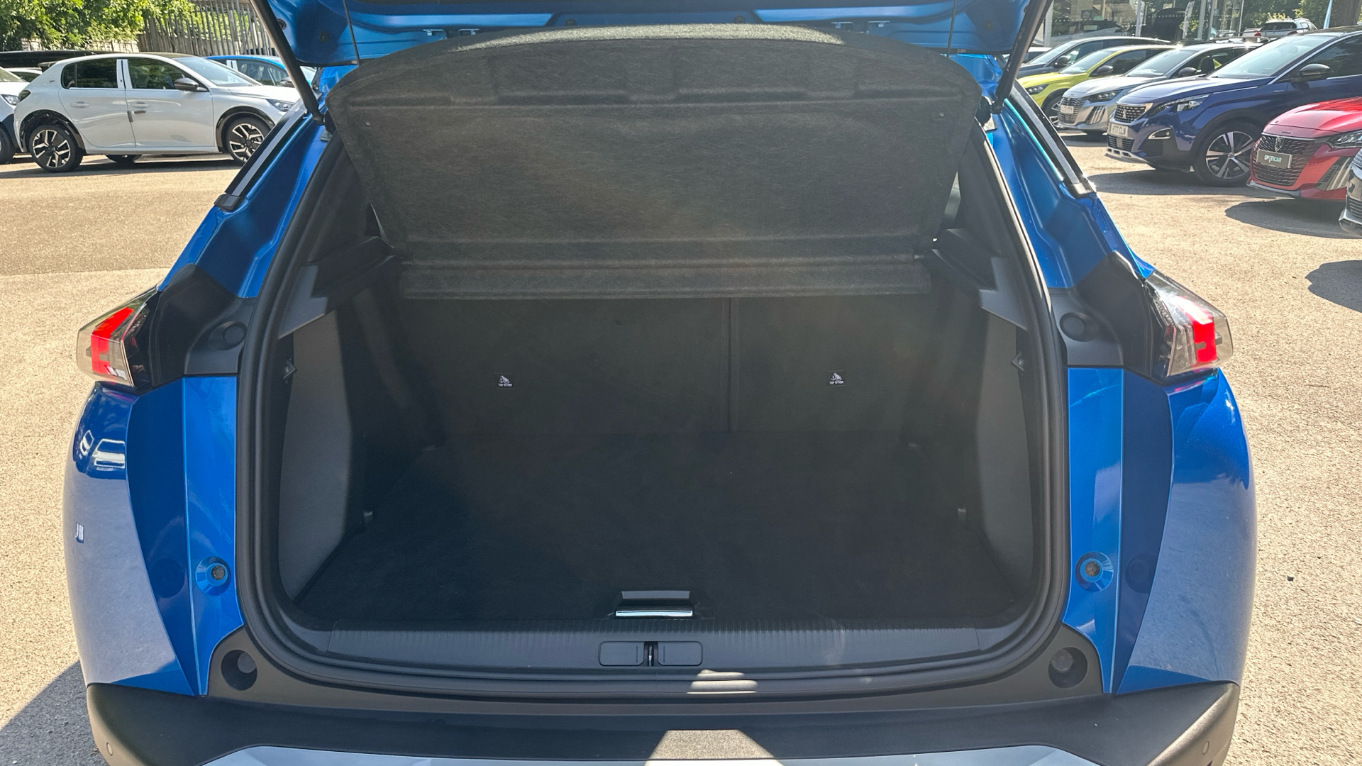 car image