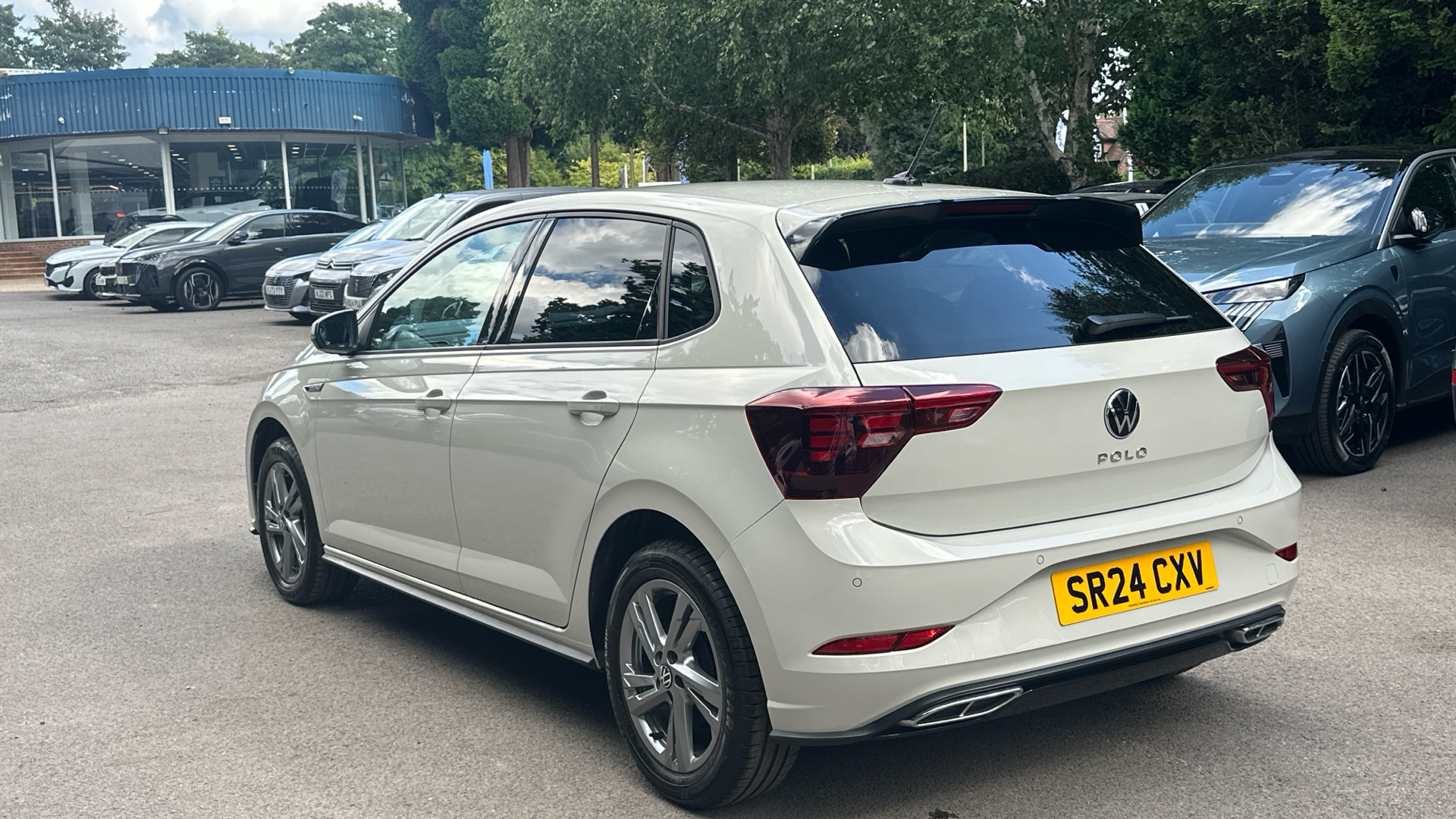 car image