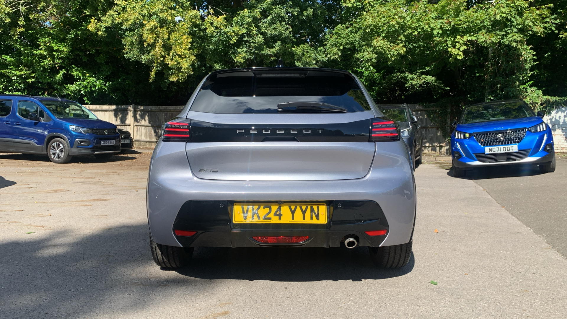 car image