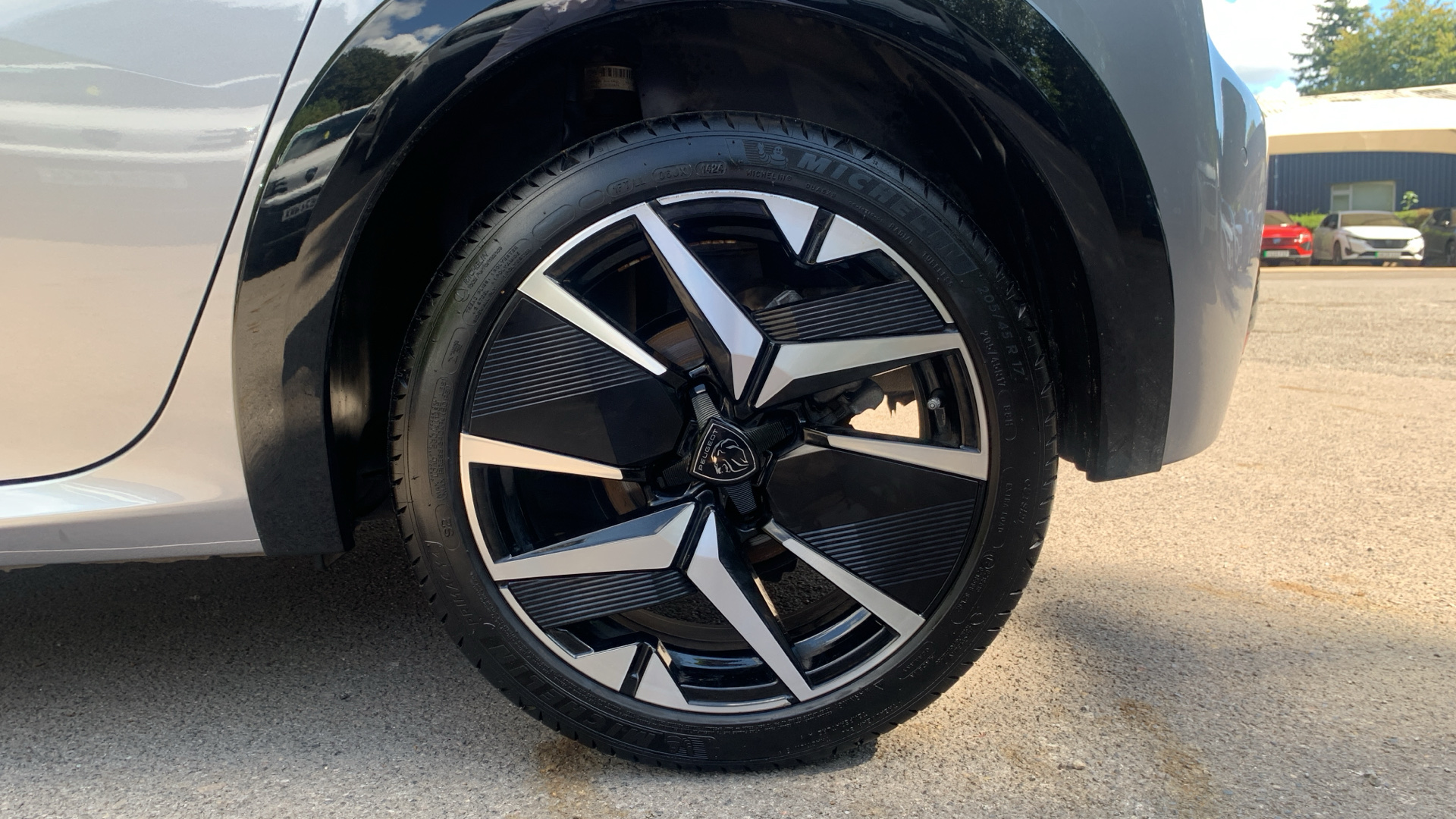 car image