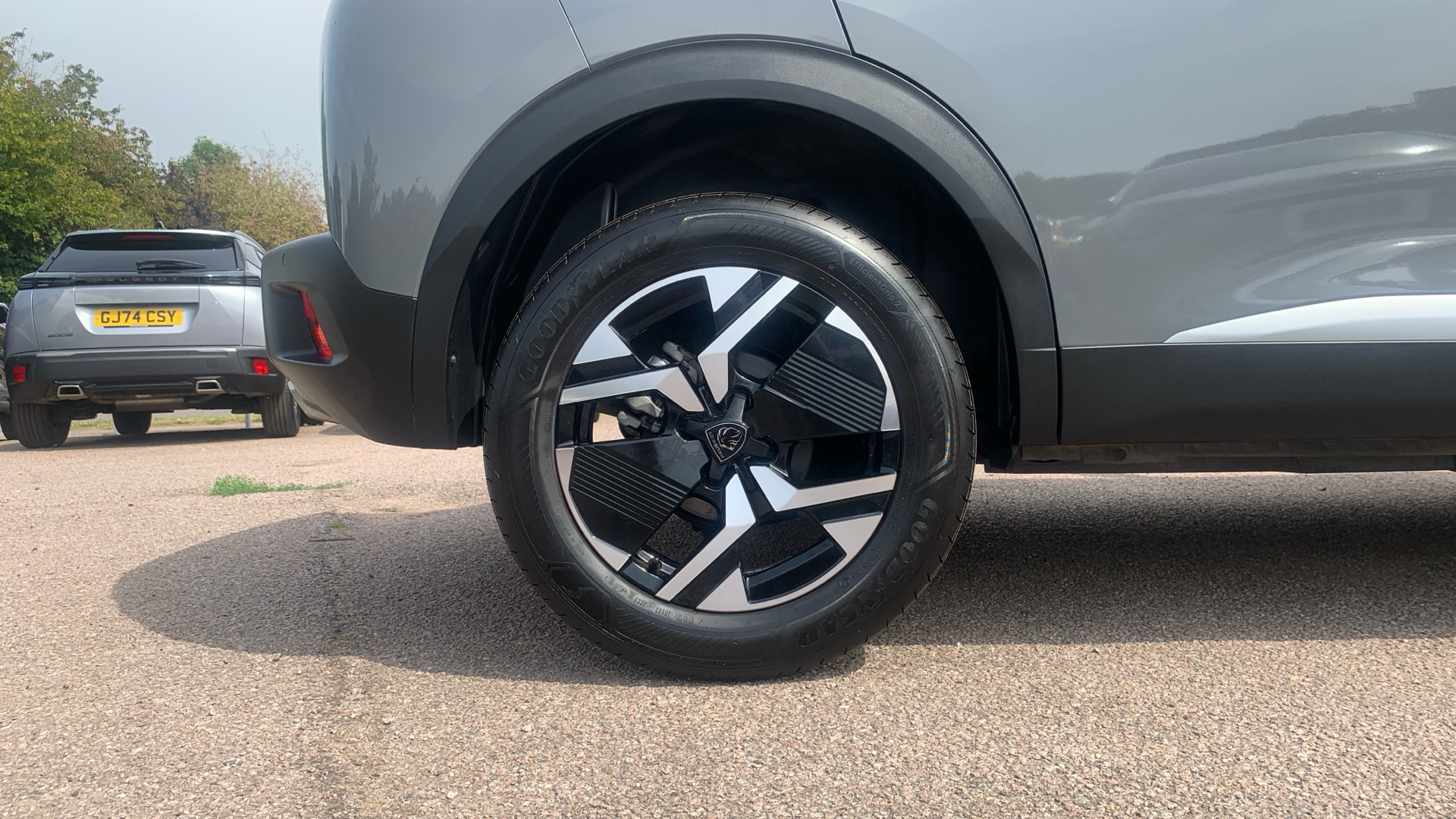 car image