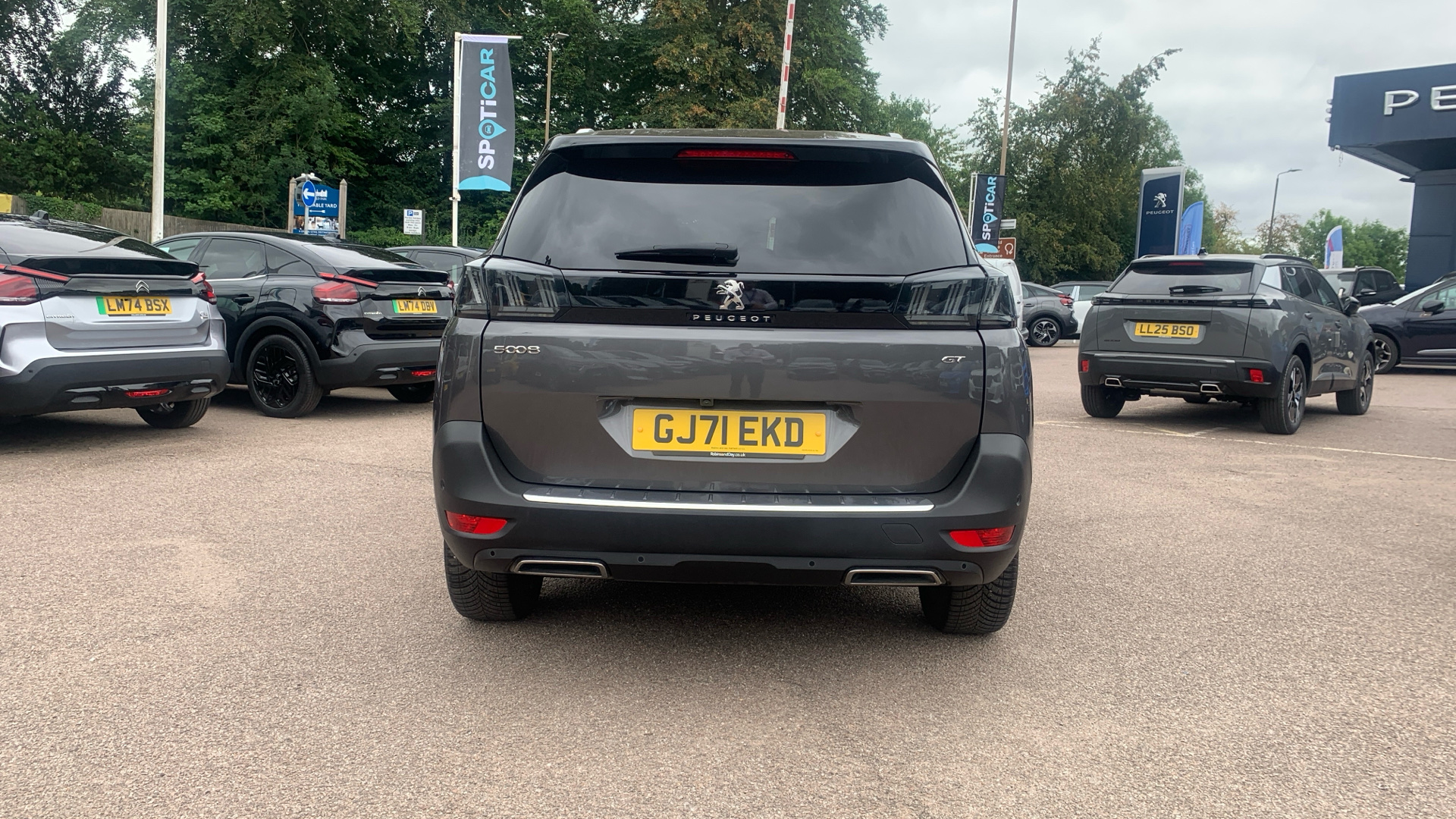 car image