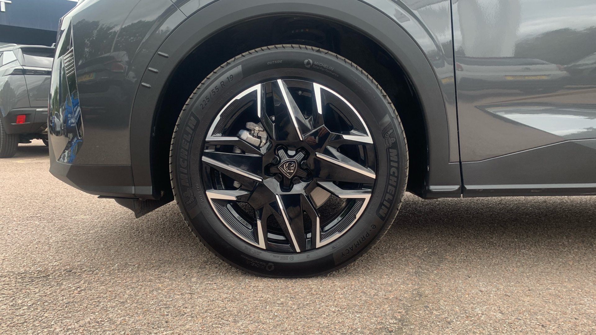 car image