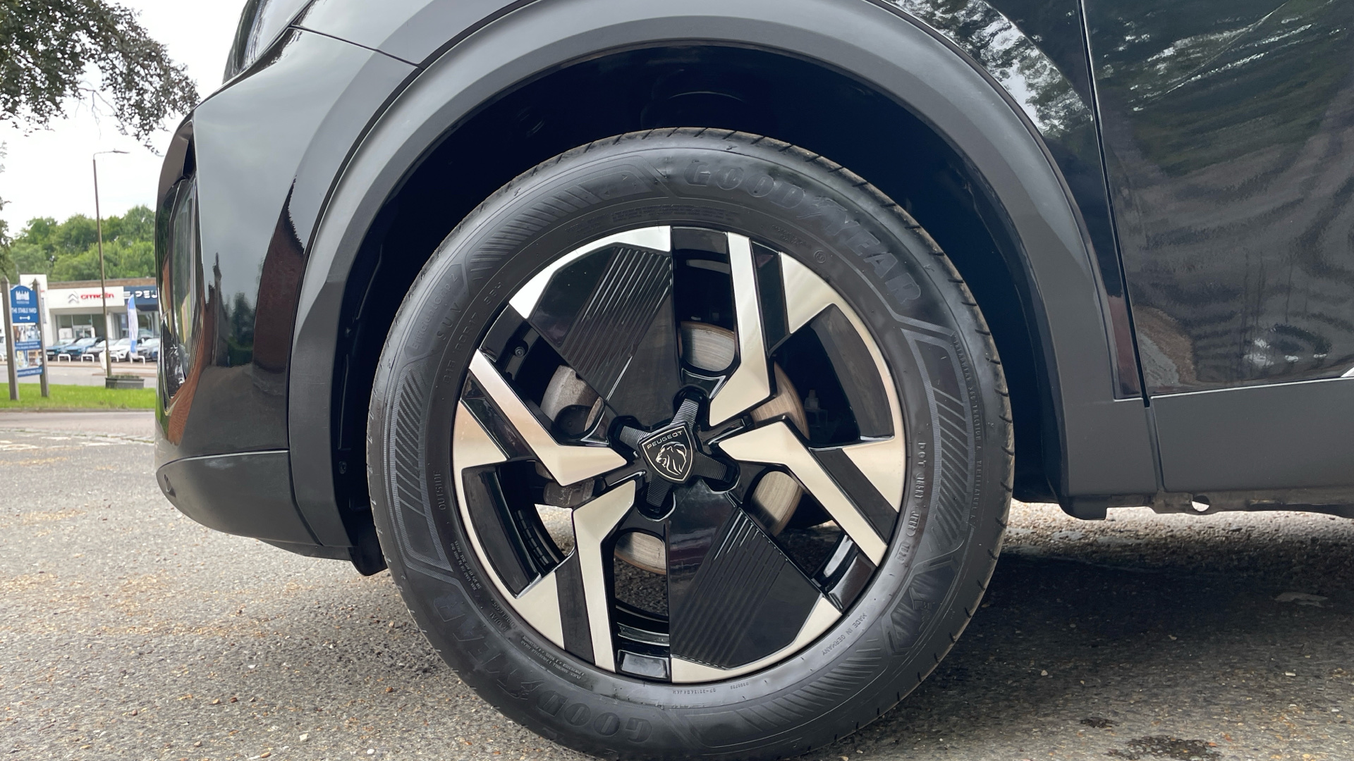 car image