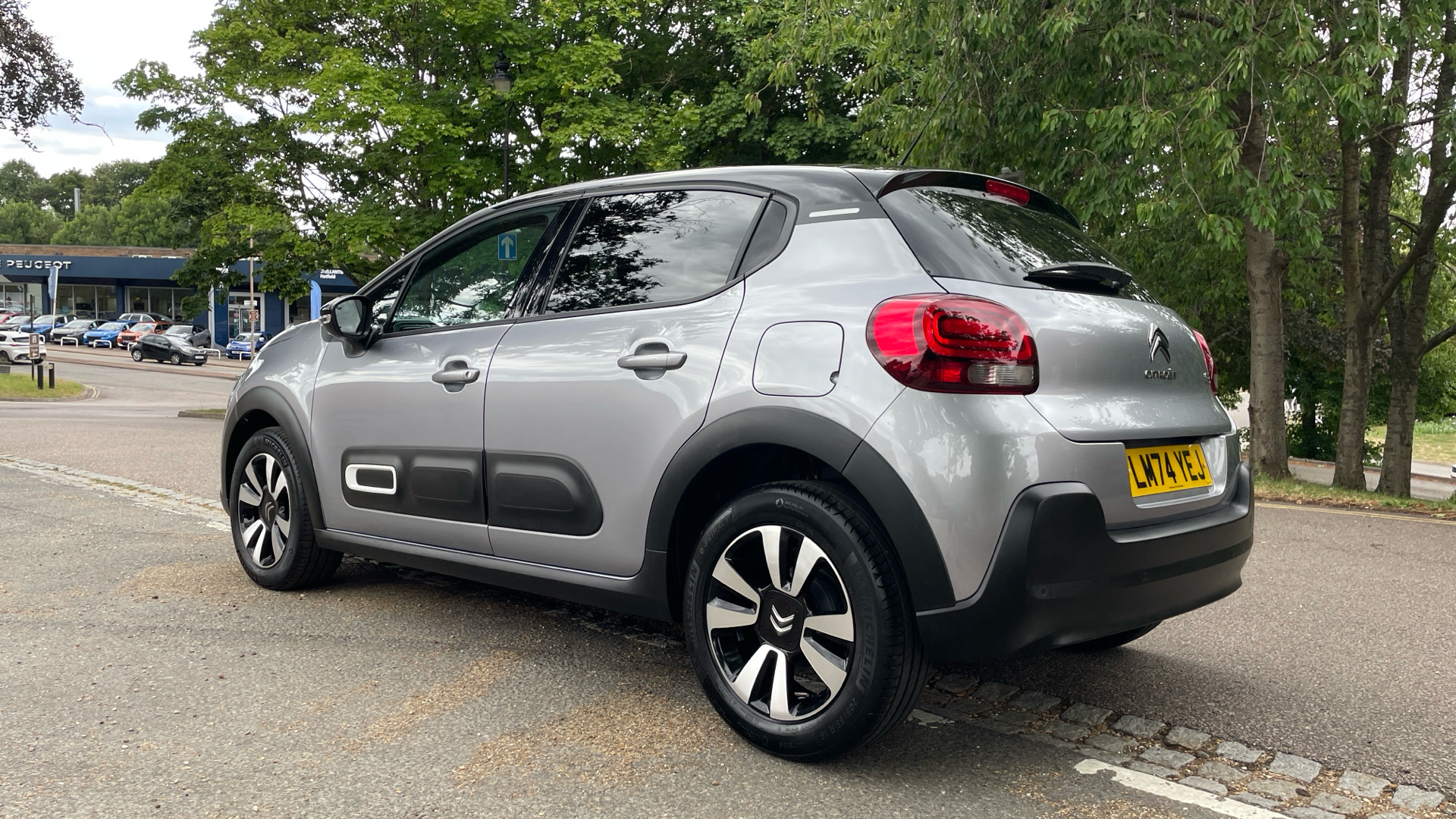 car image