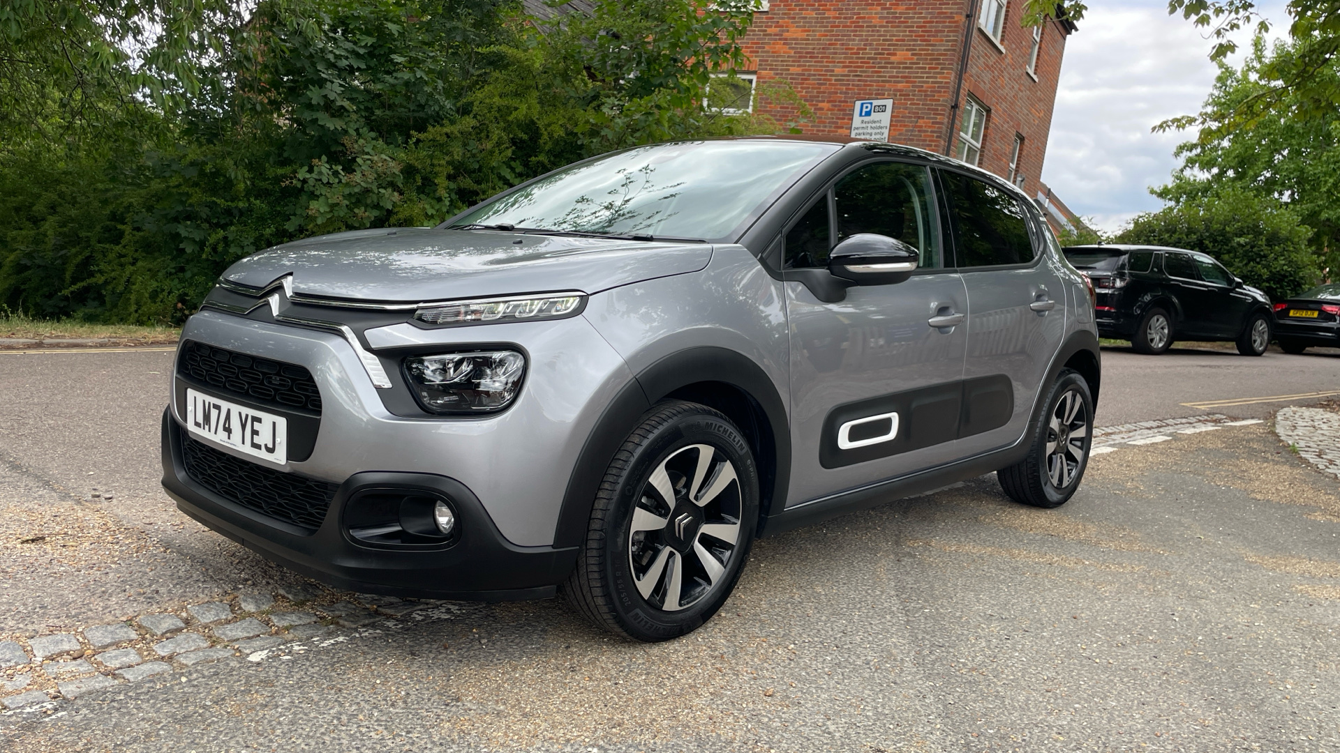 car image