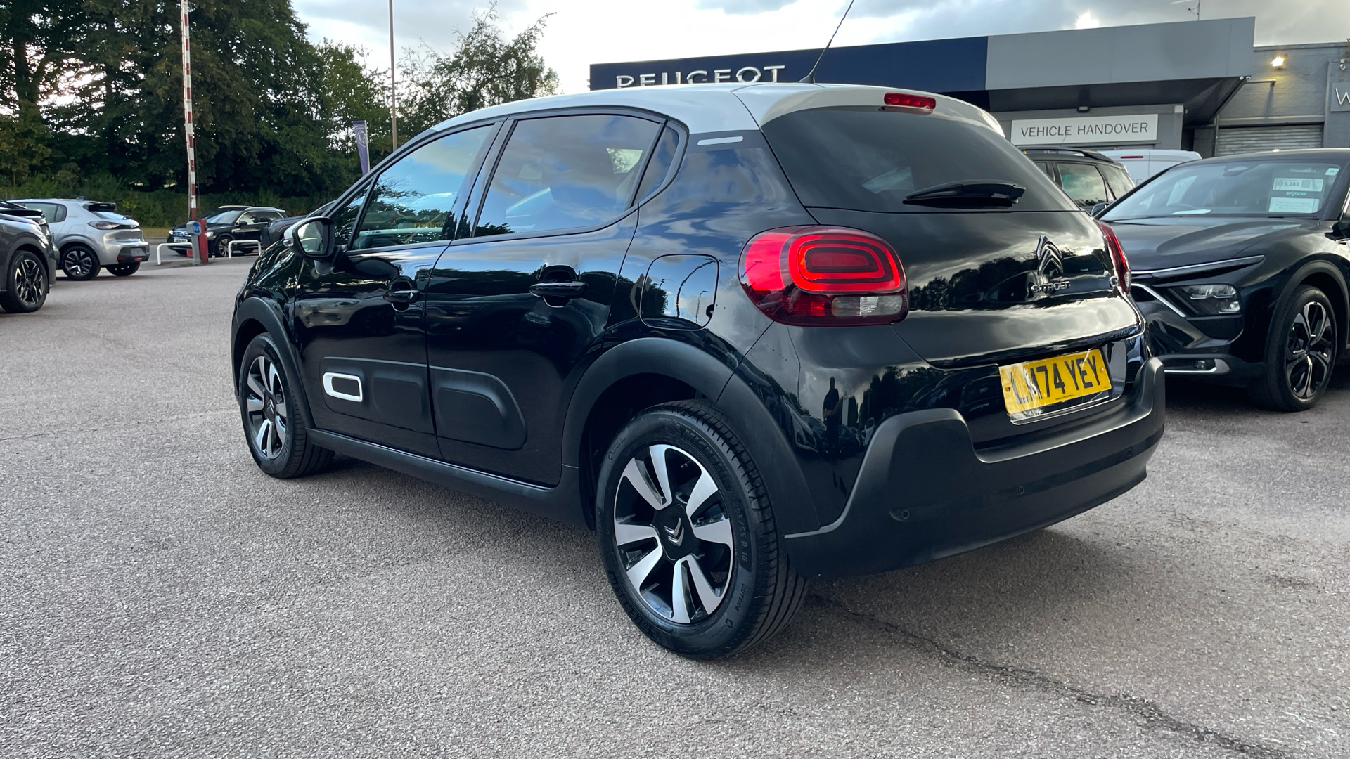 car image