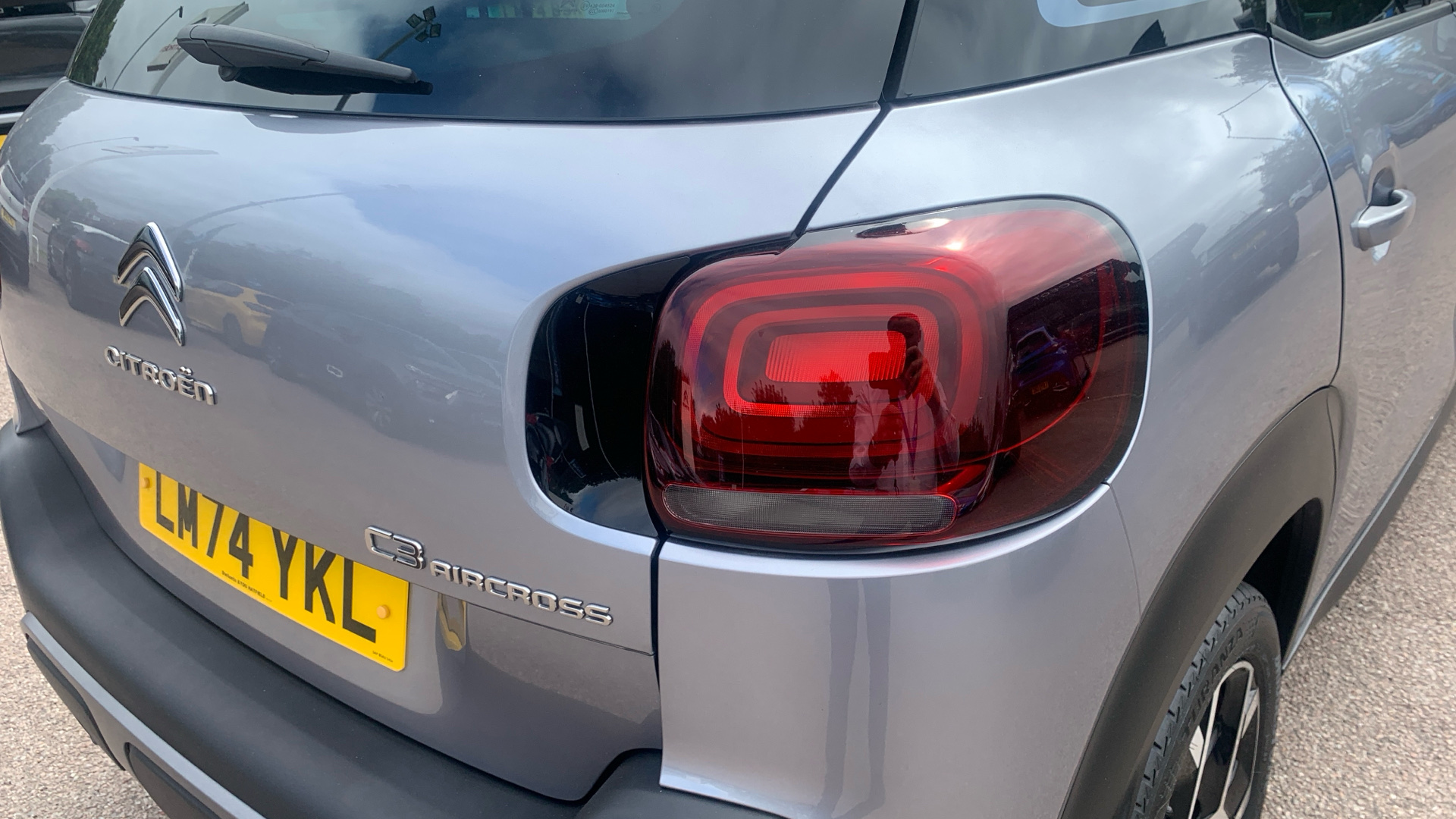 car image