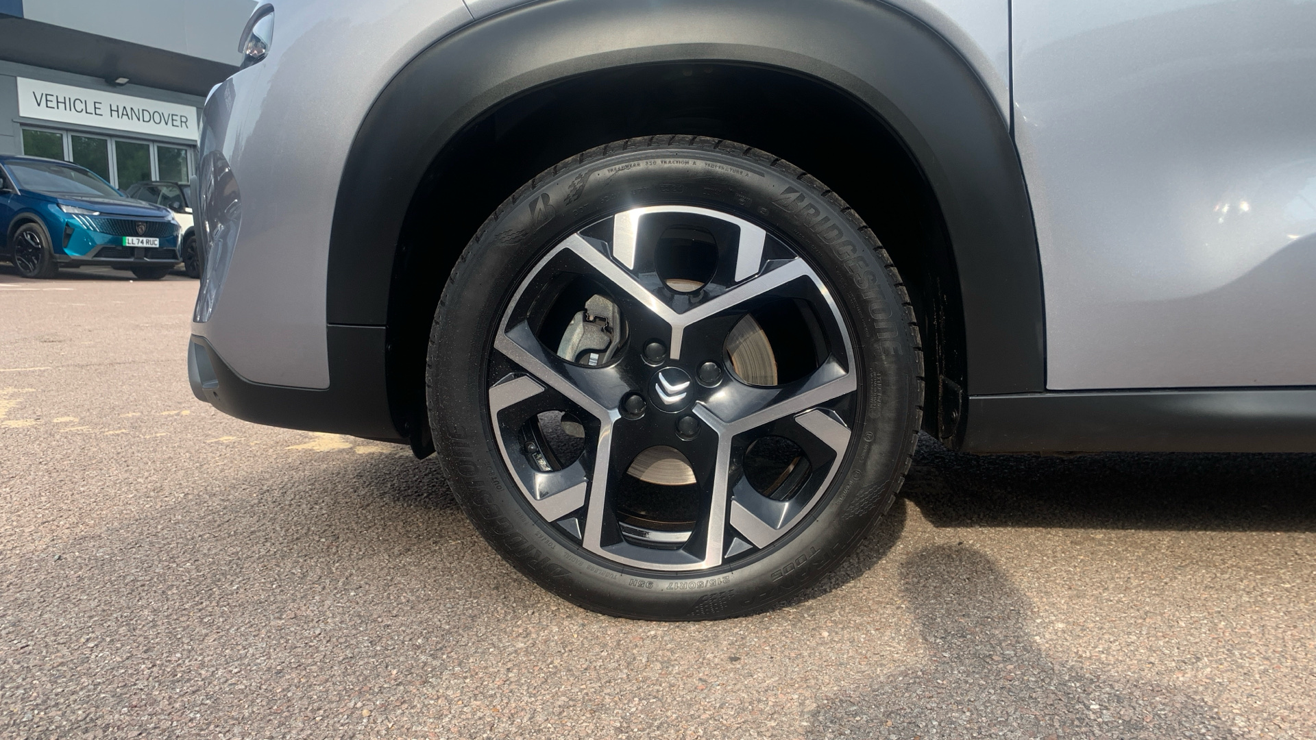 car image