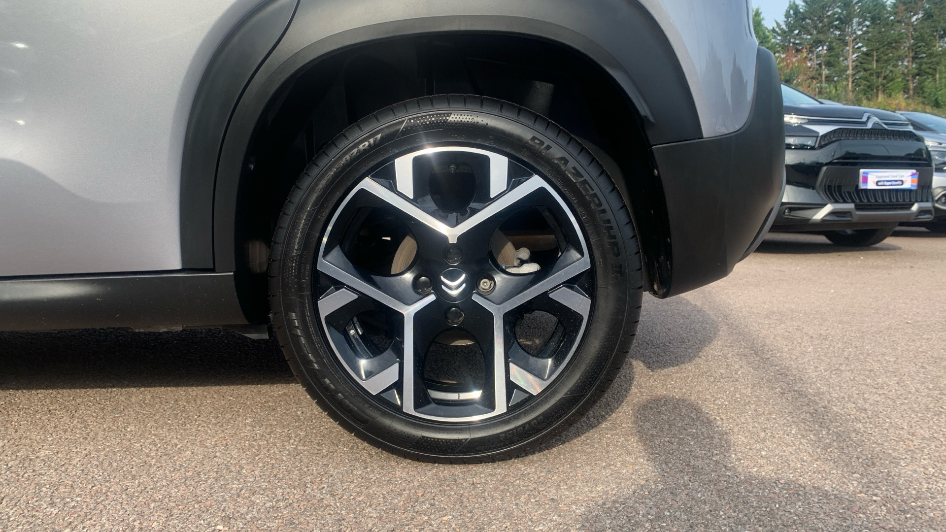 car image