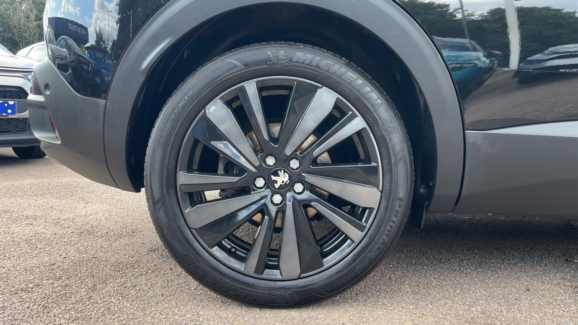 car image