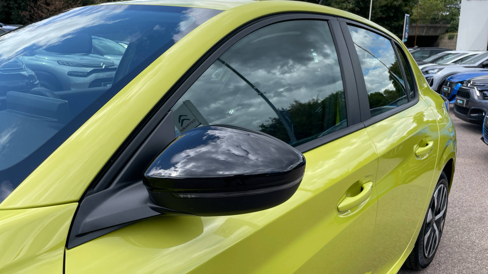 car image