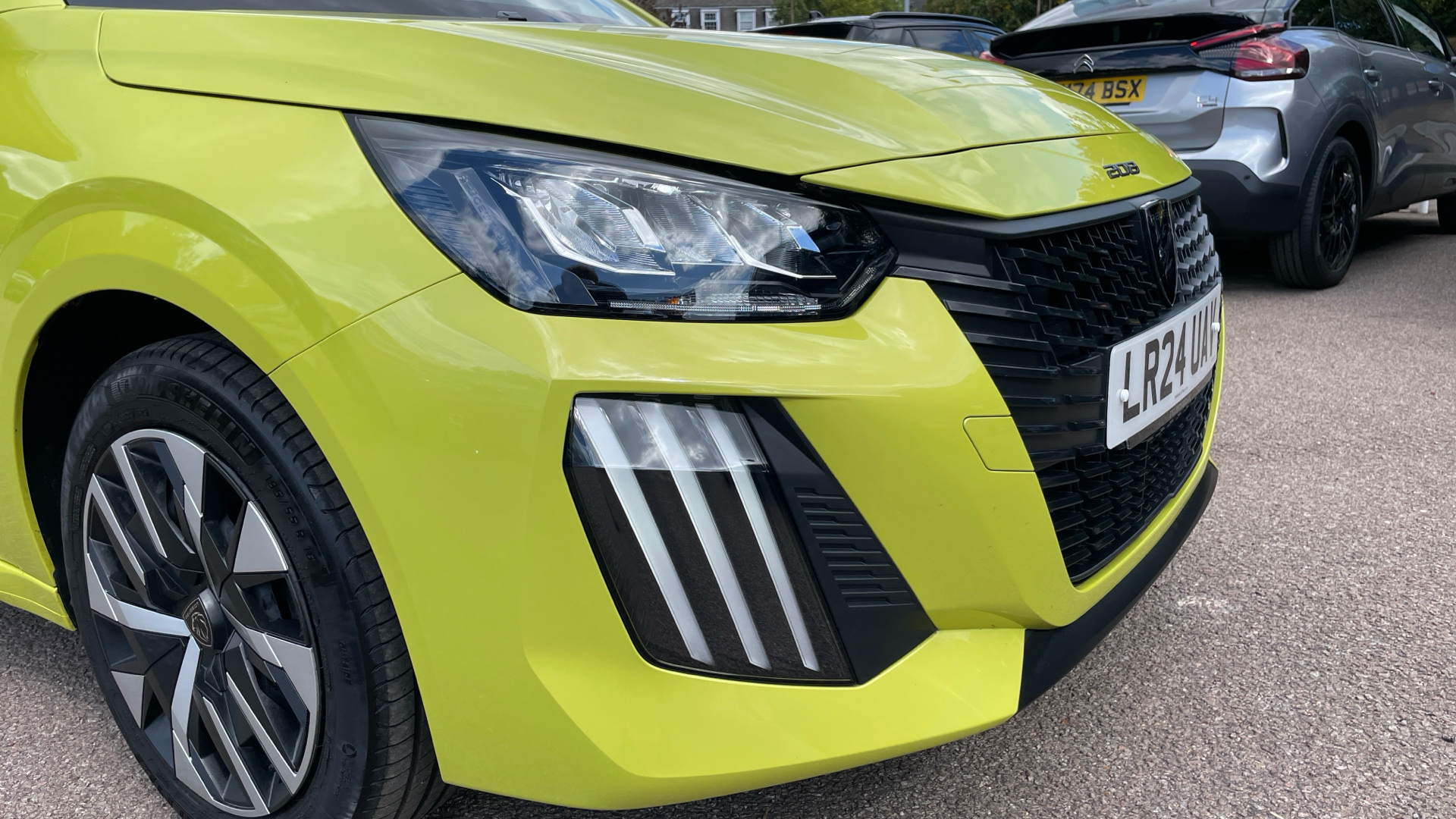 car image