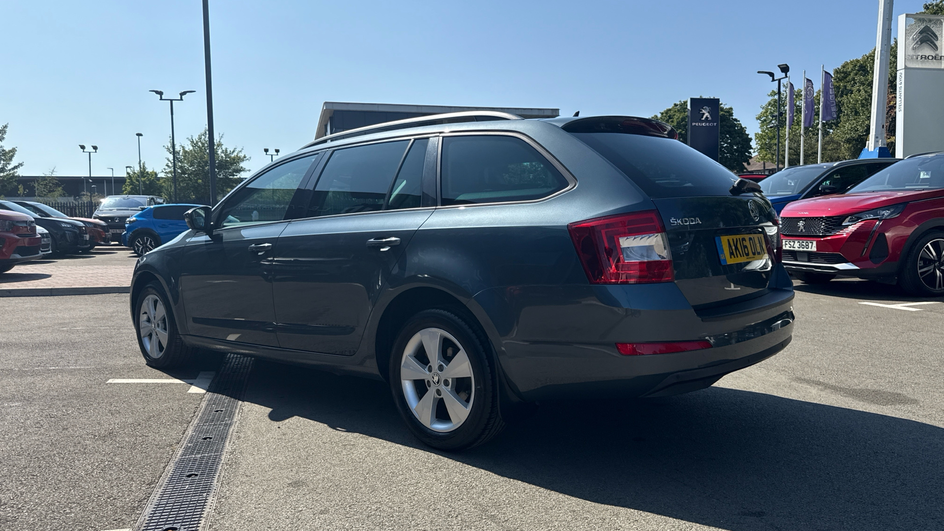 car image