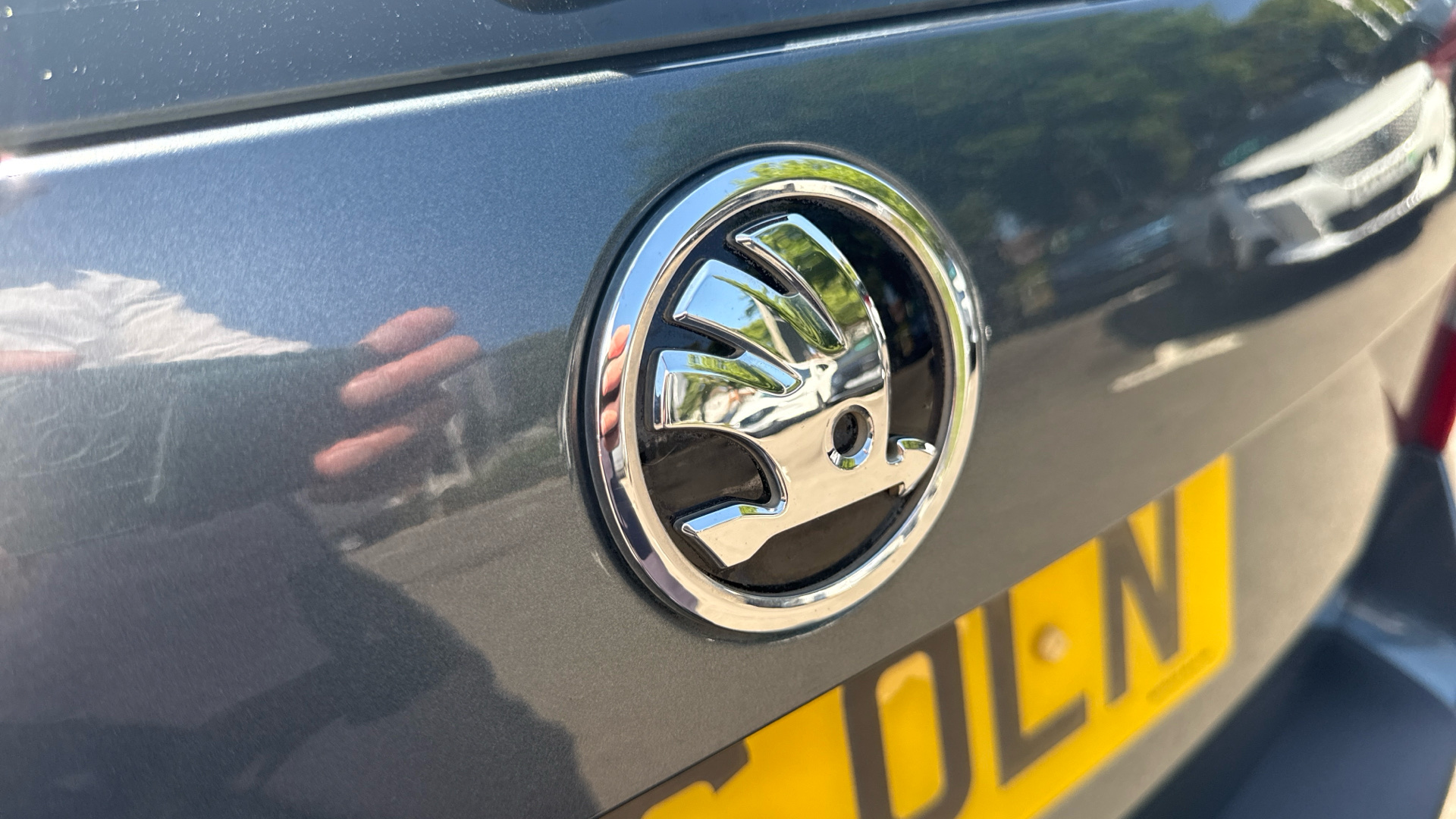 car image