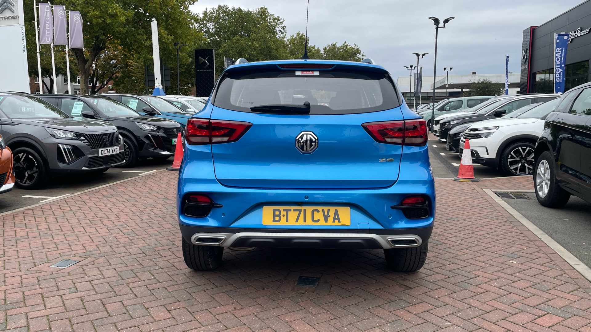 car image