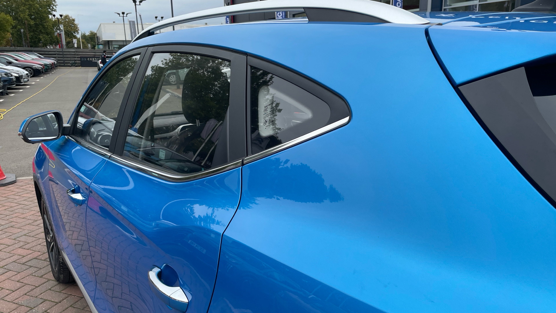 car image