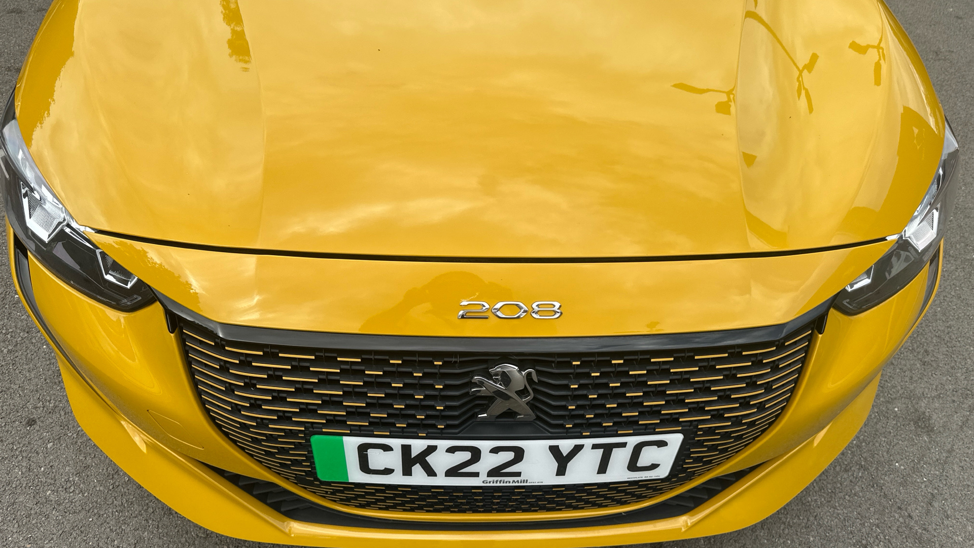 car image