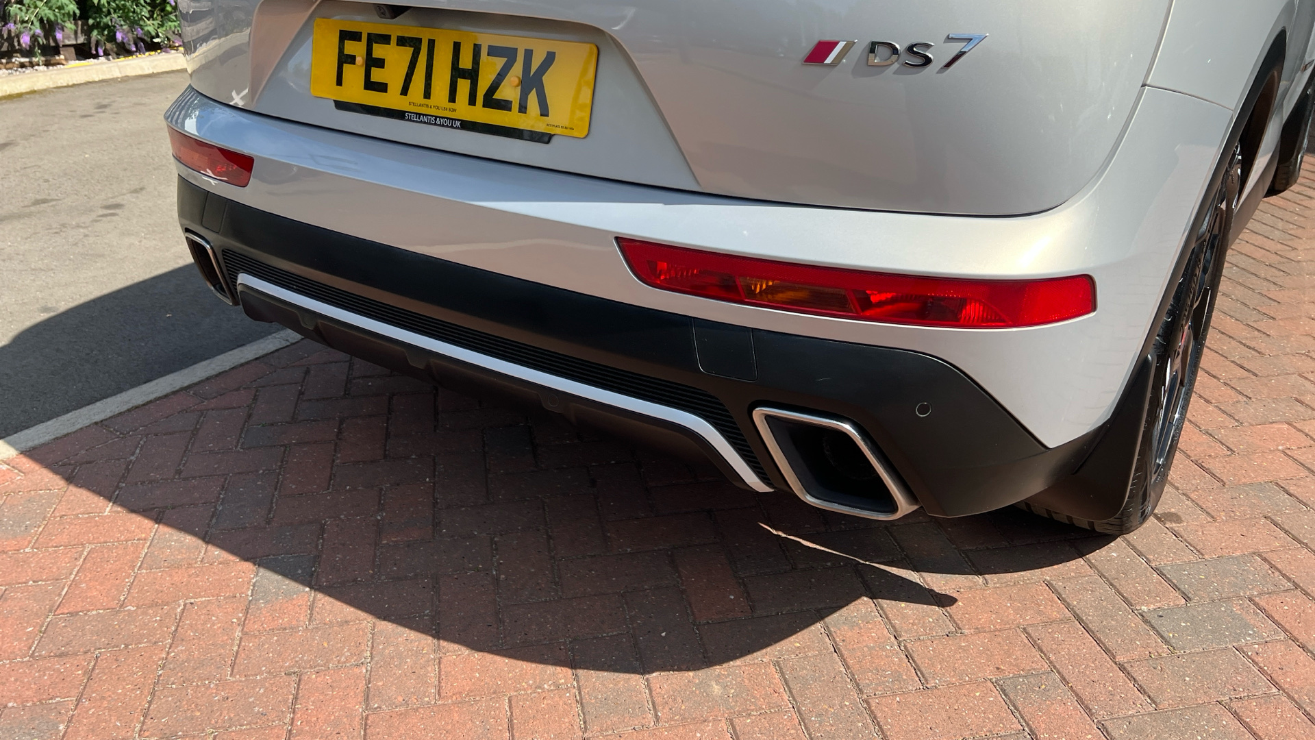 car image