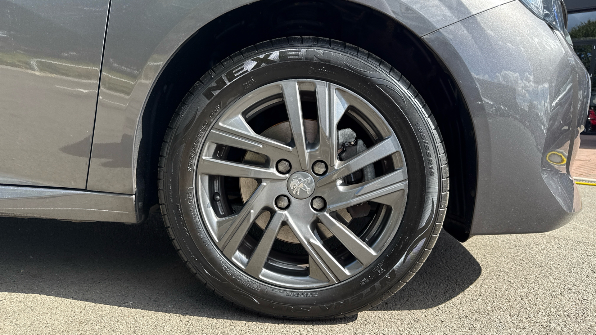 car image