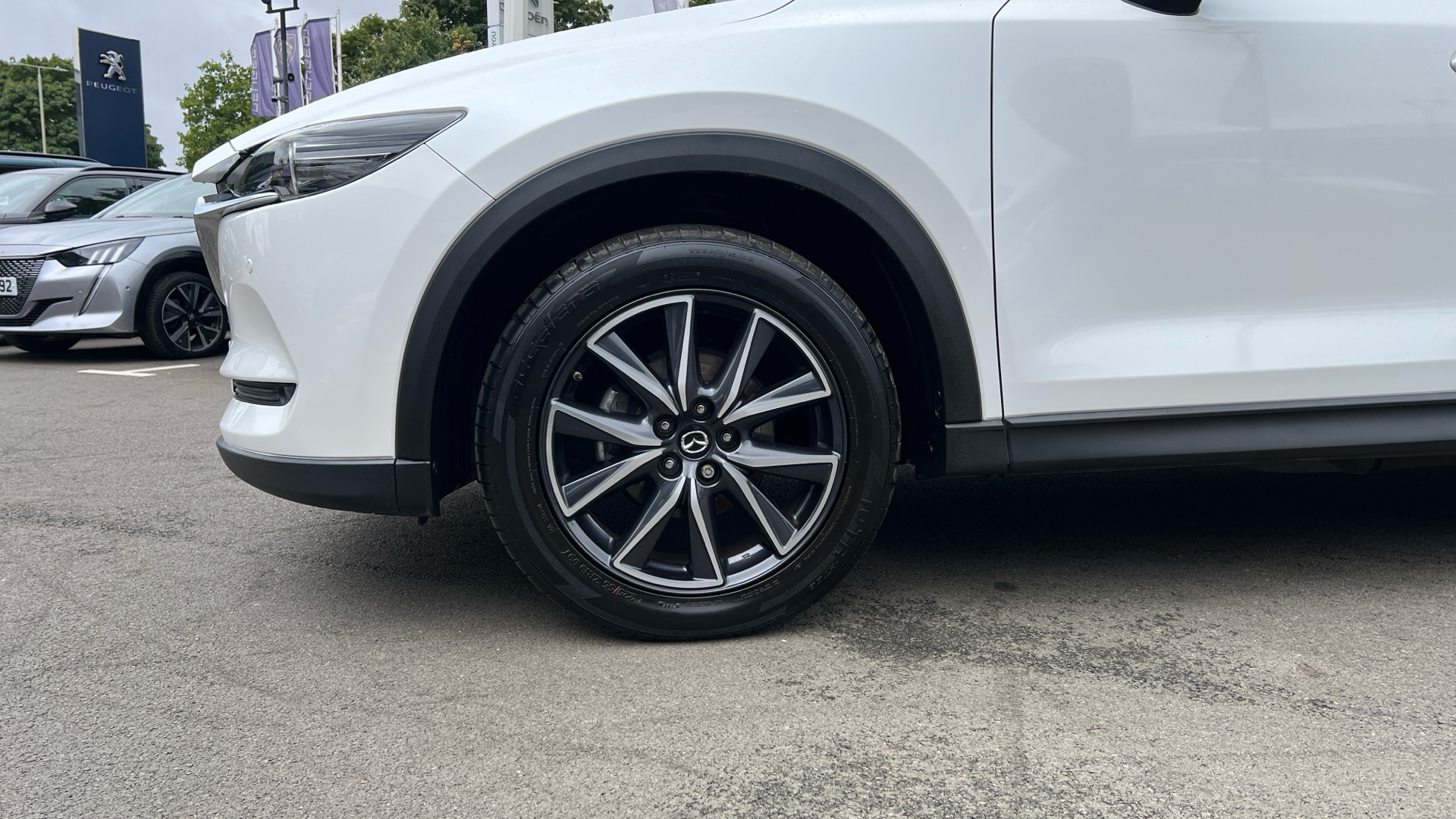 car image