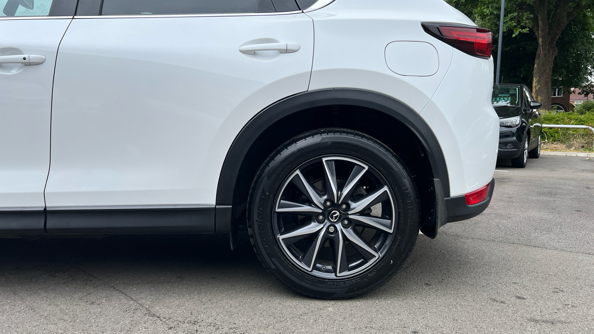 car image