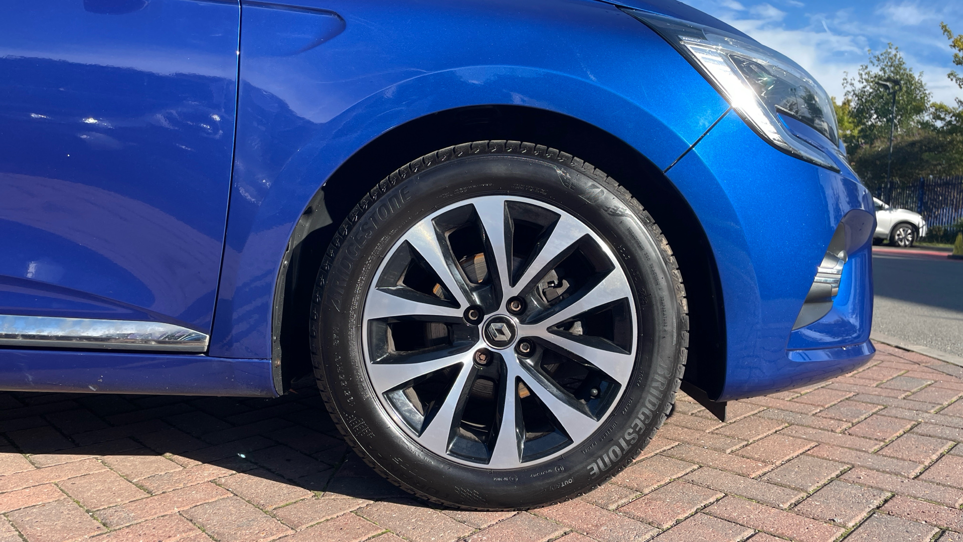 car image