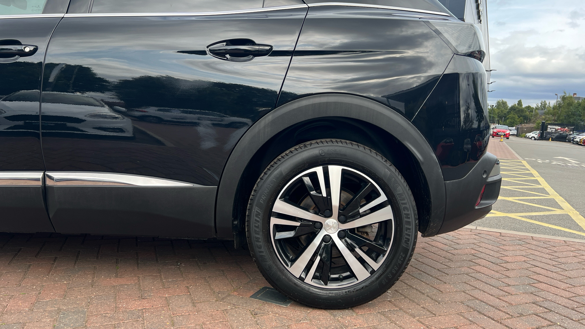 car image