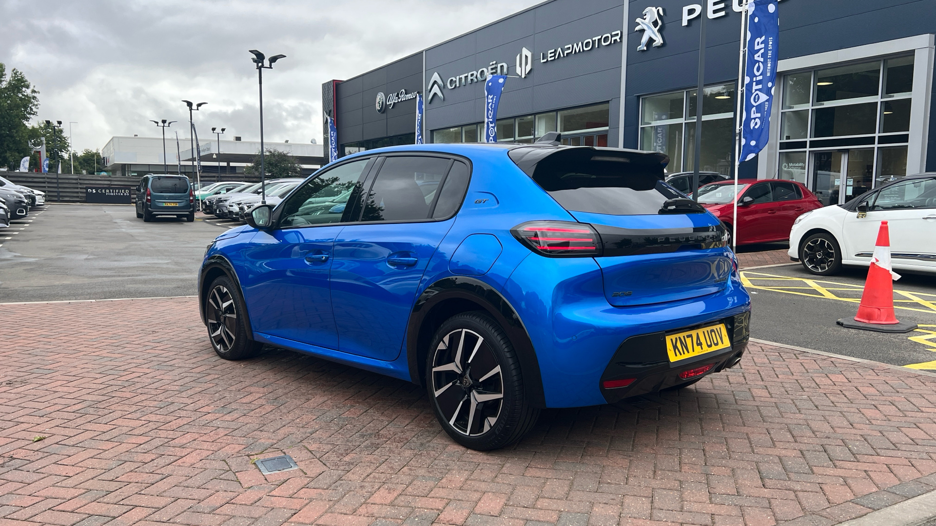 car image