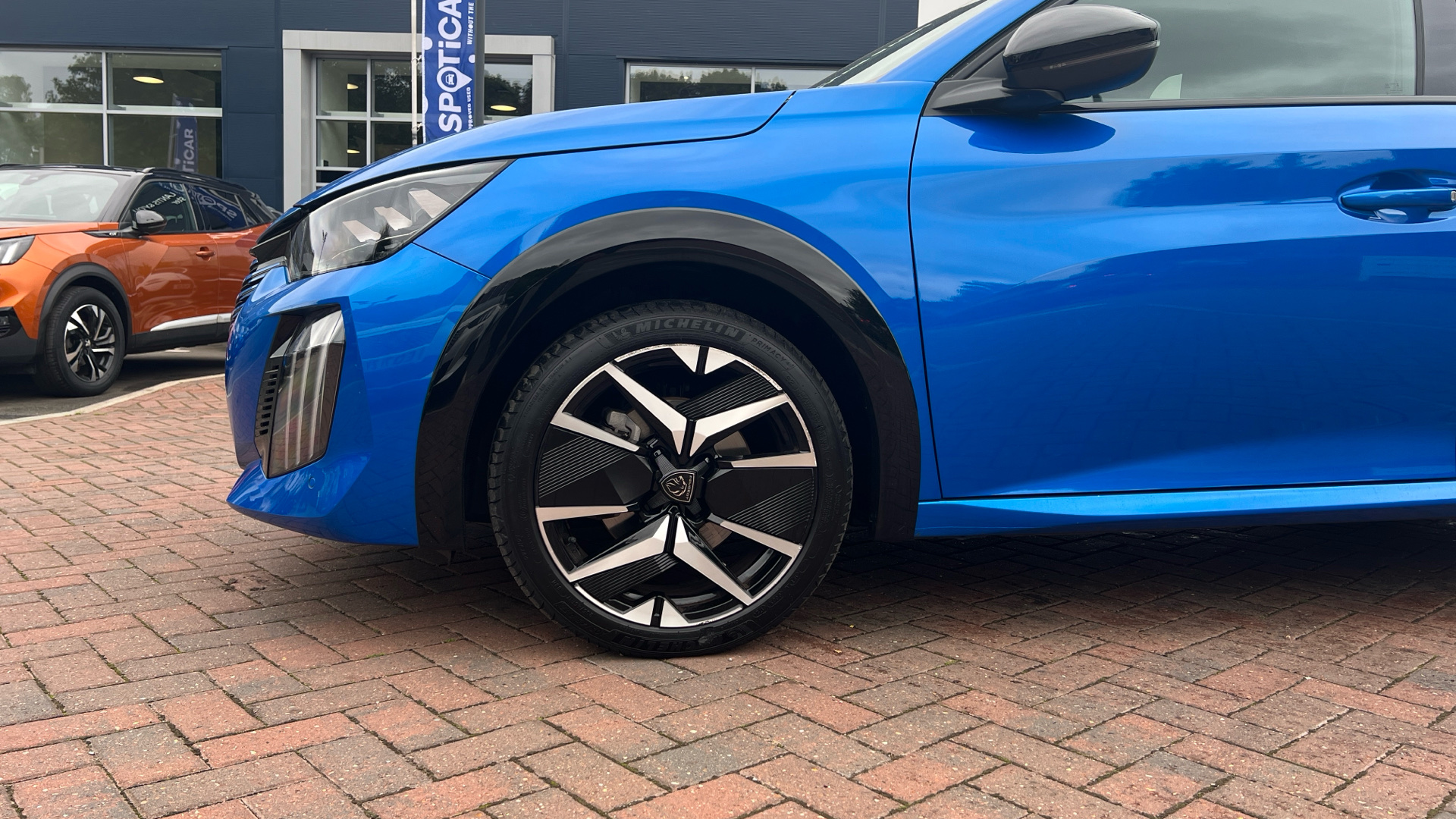 car image