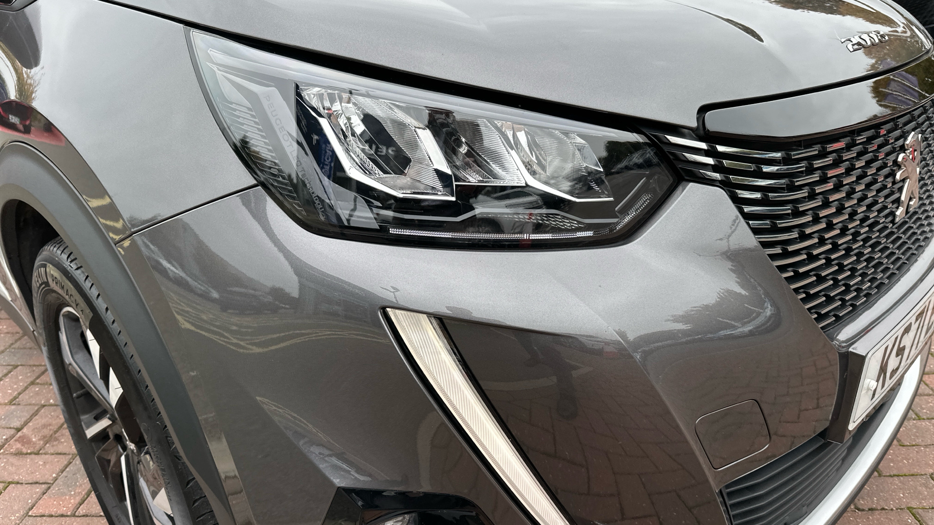 car image