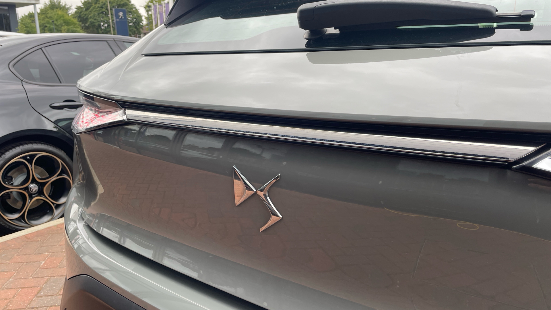 car image