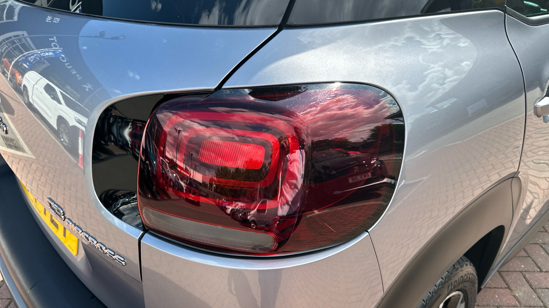 car image
