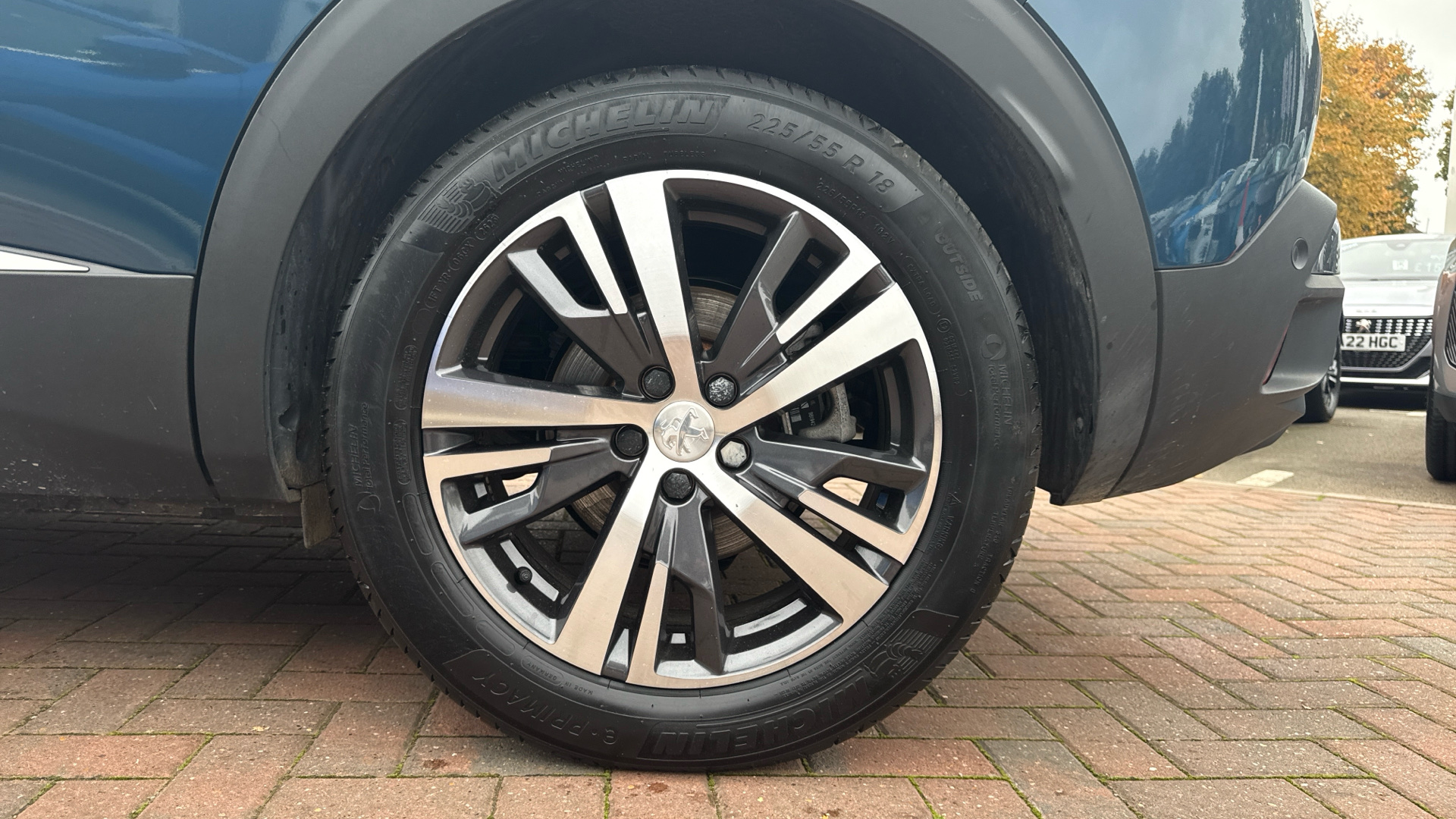 car image