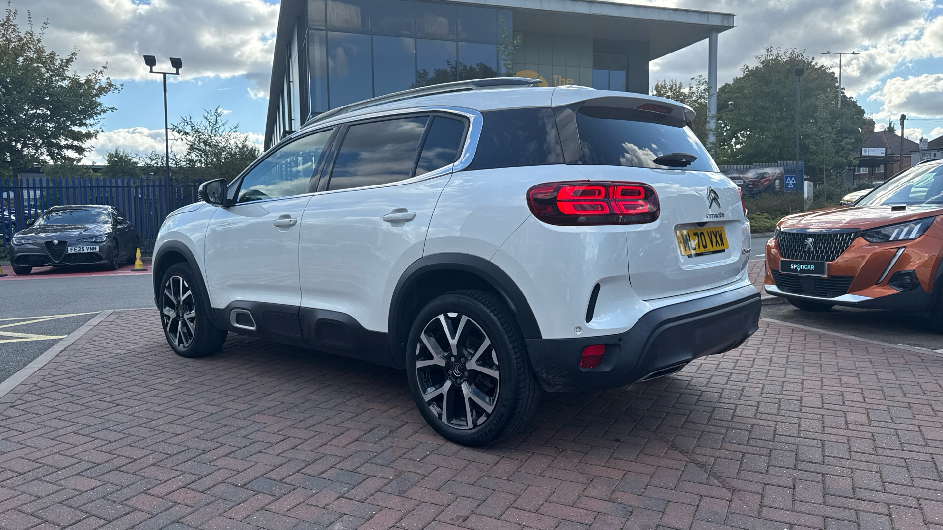 car image