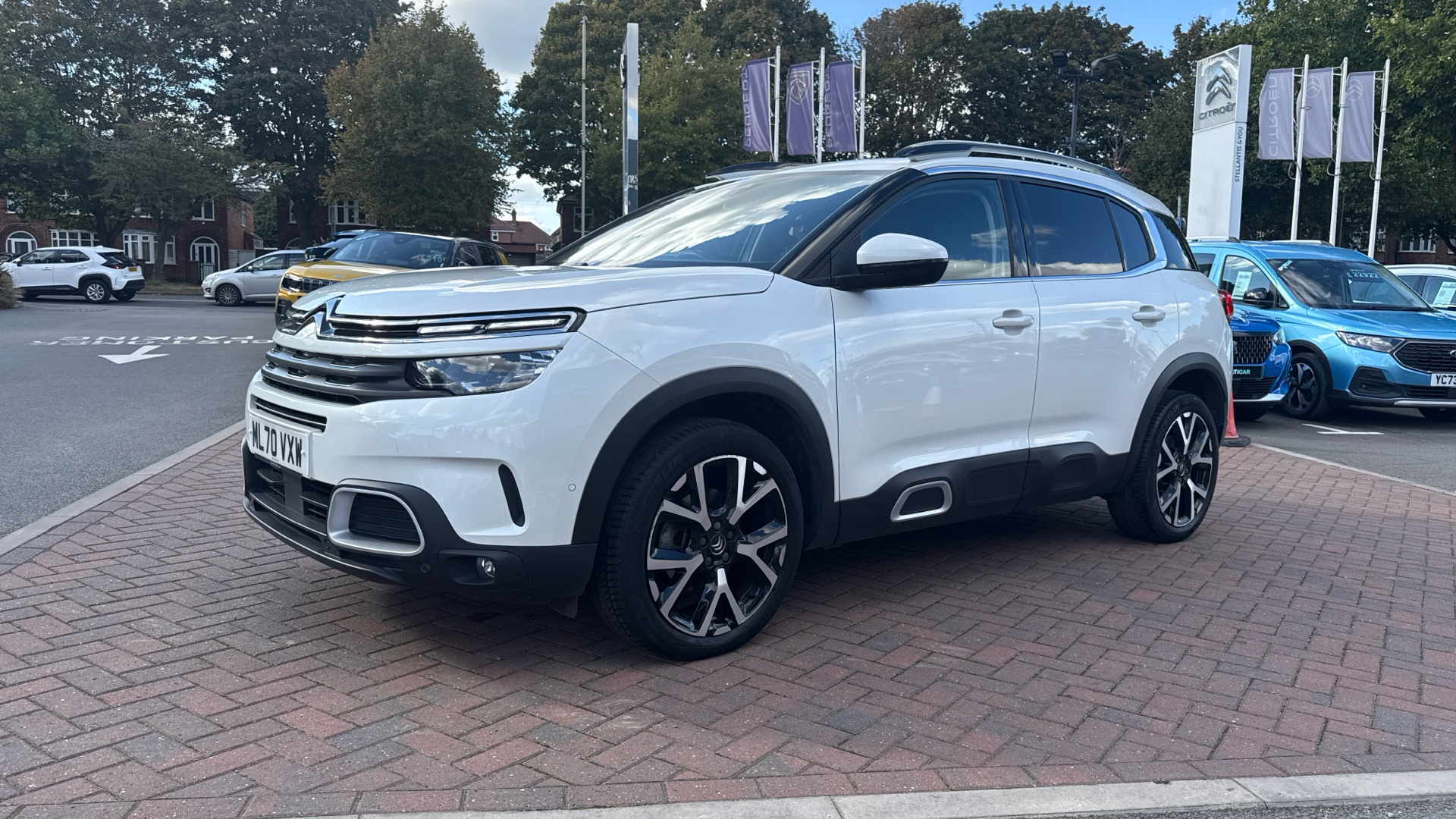 car image