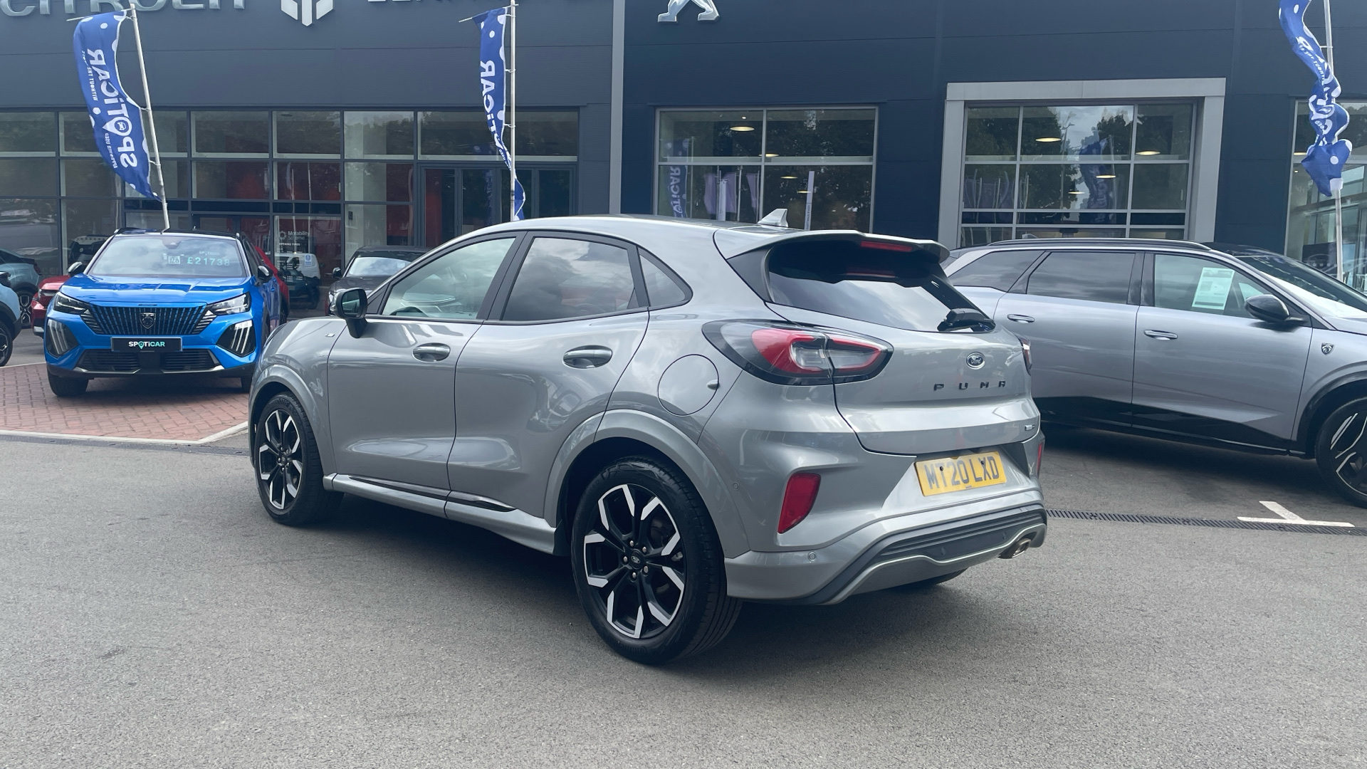 car image