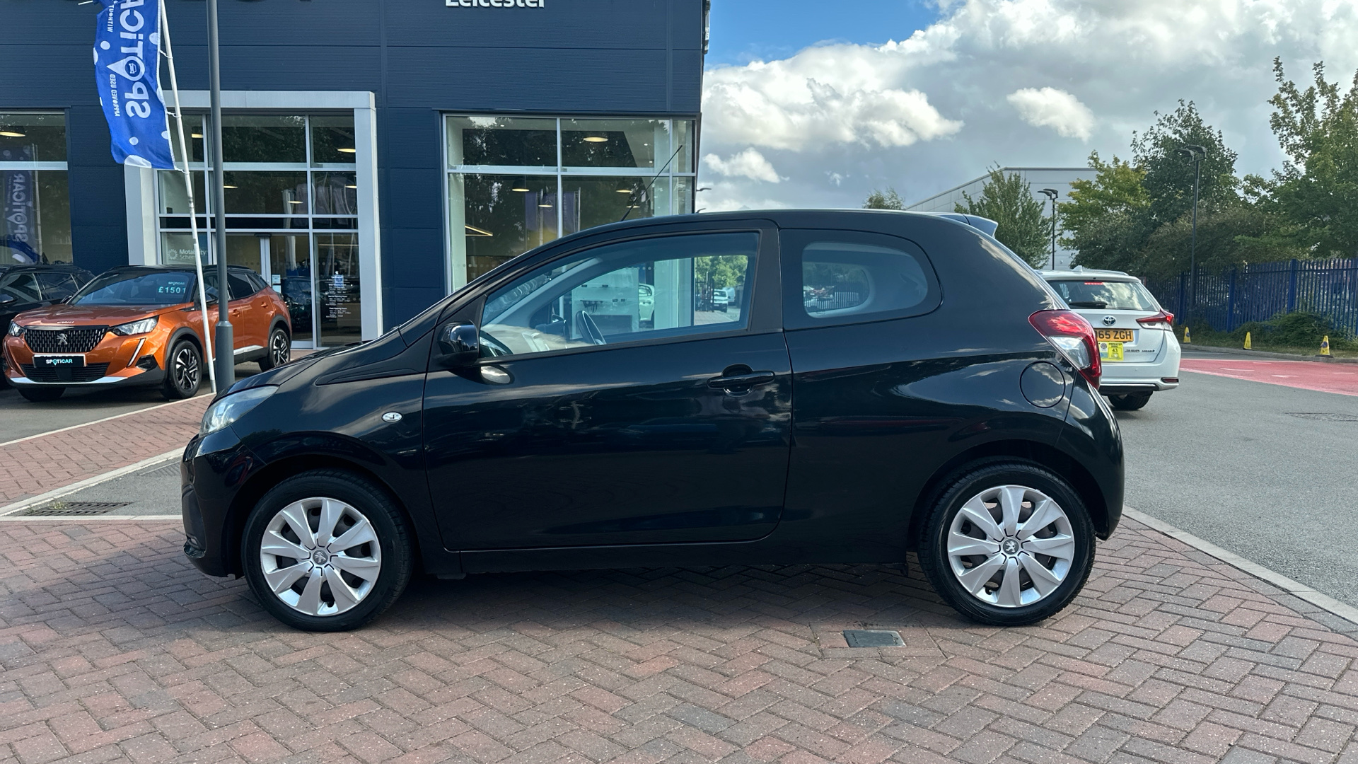 car image