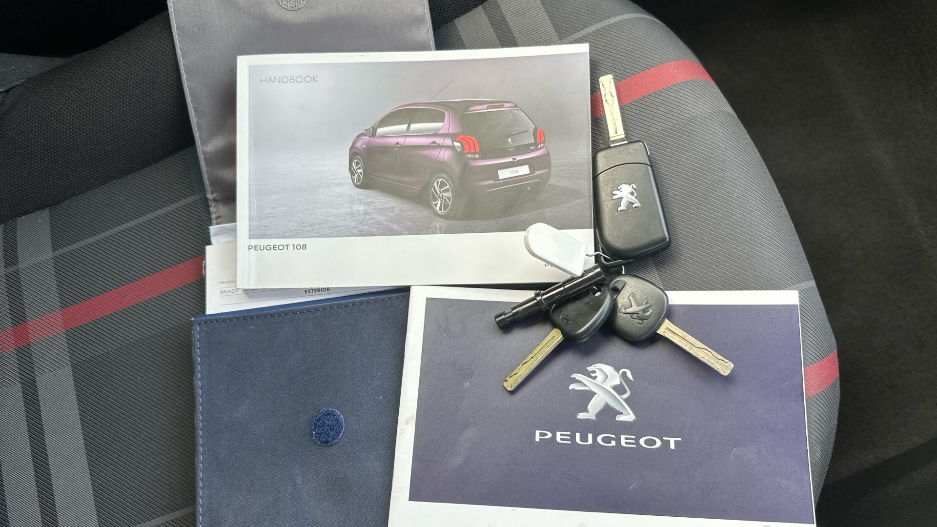 car image