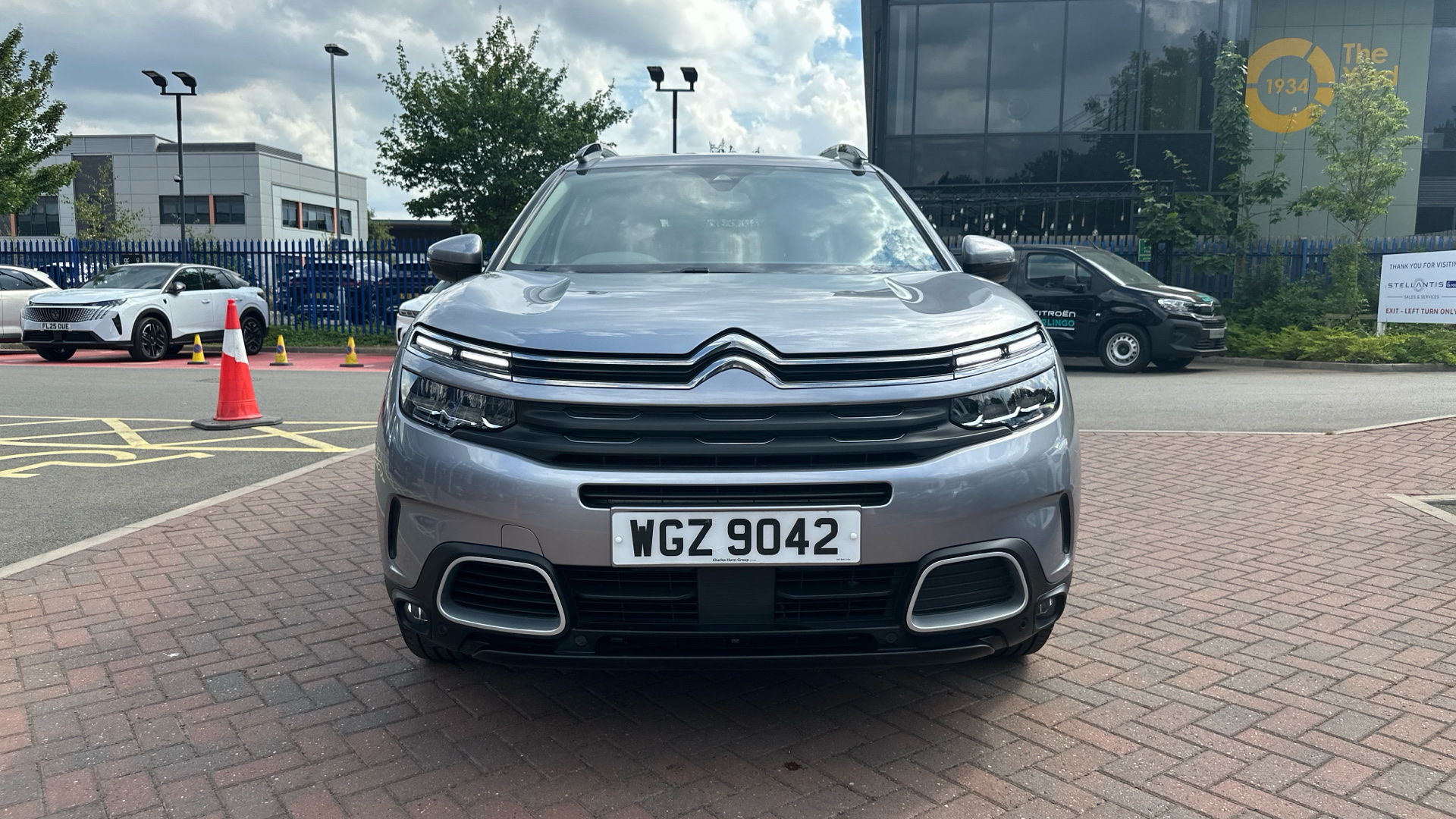 car image