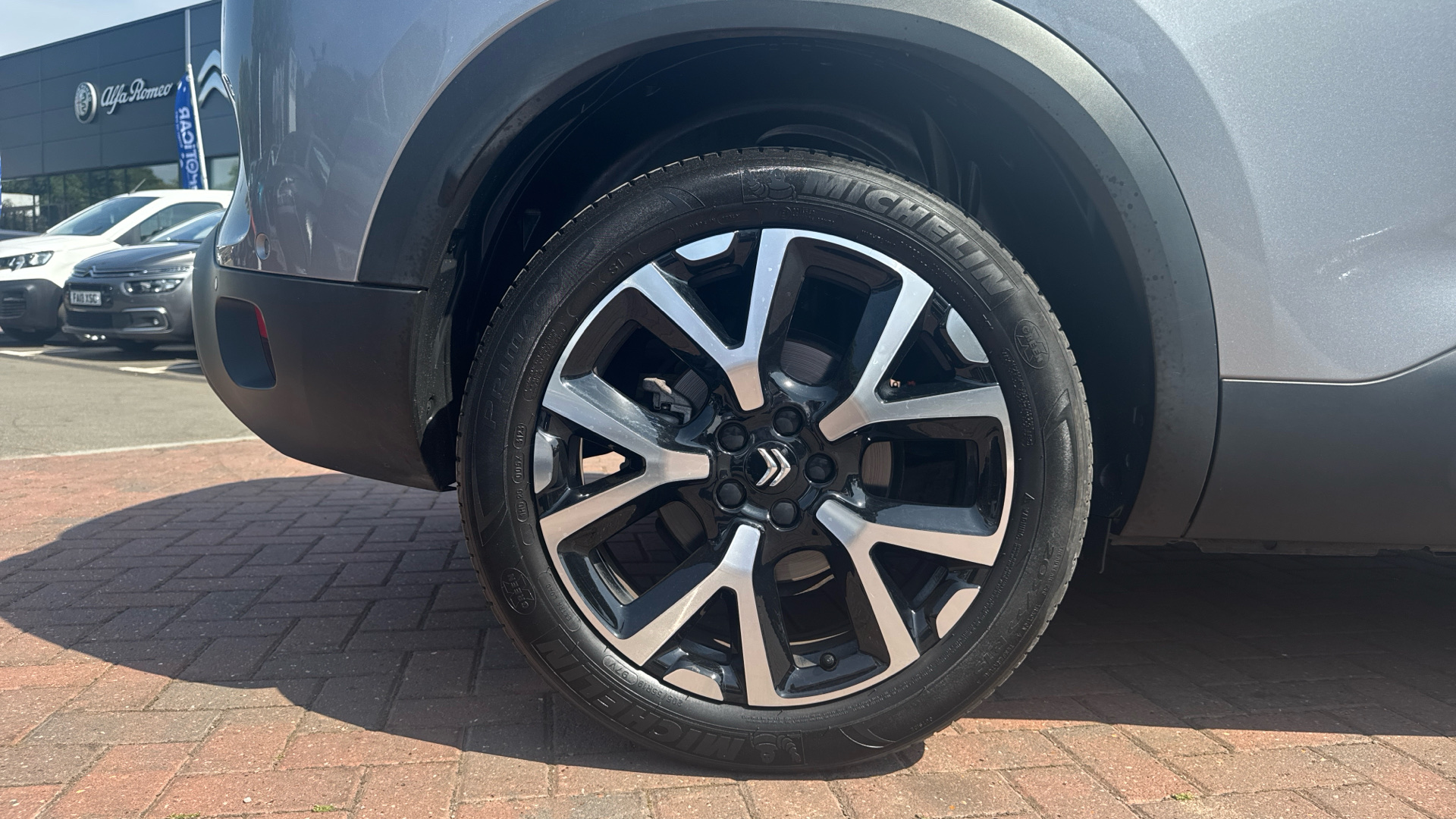 car image
