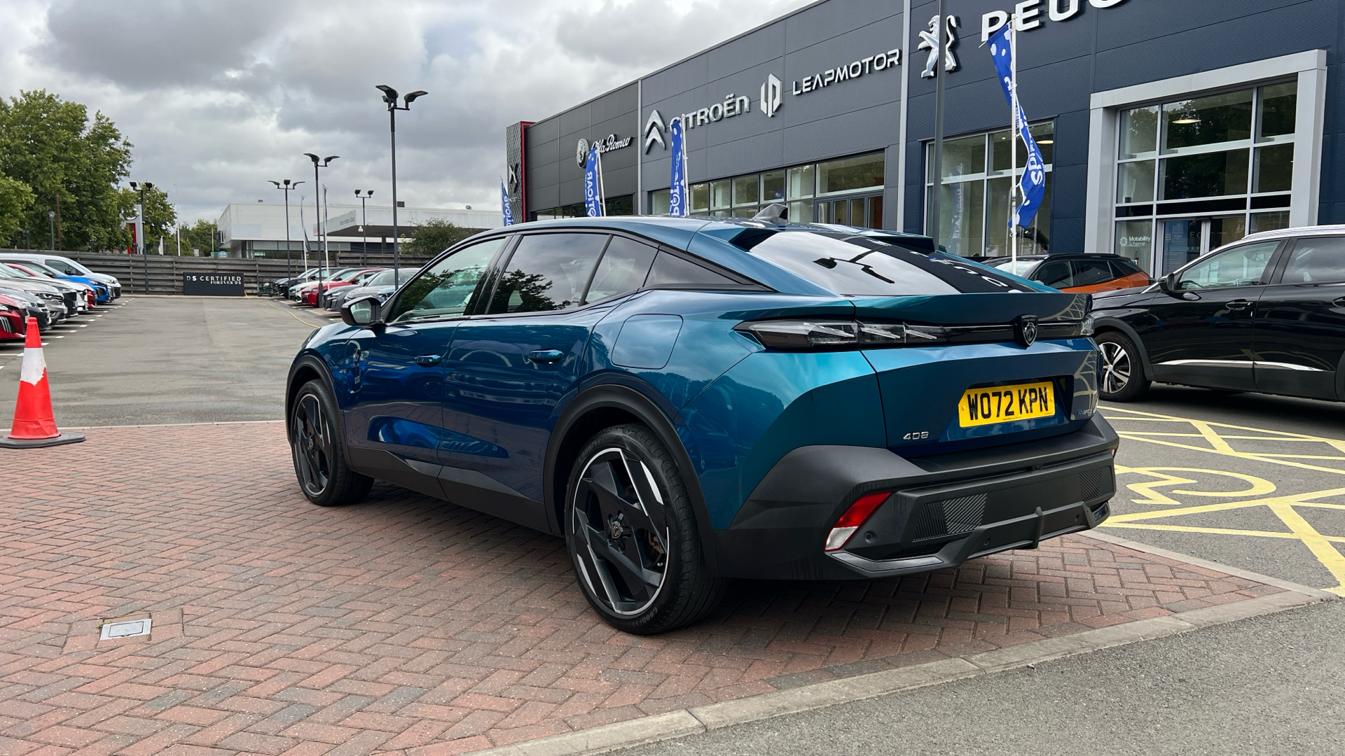 car image