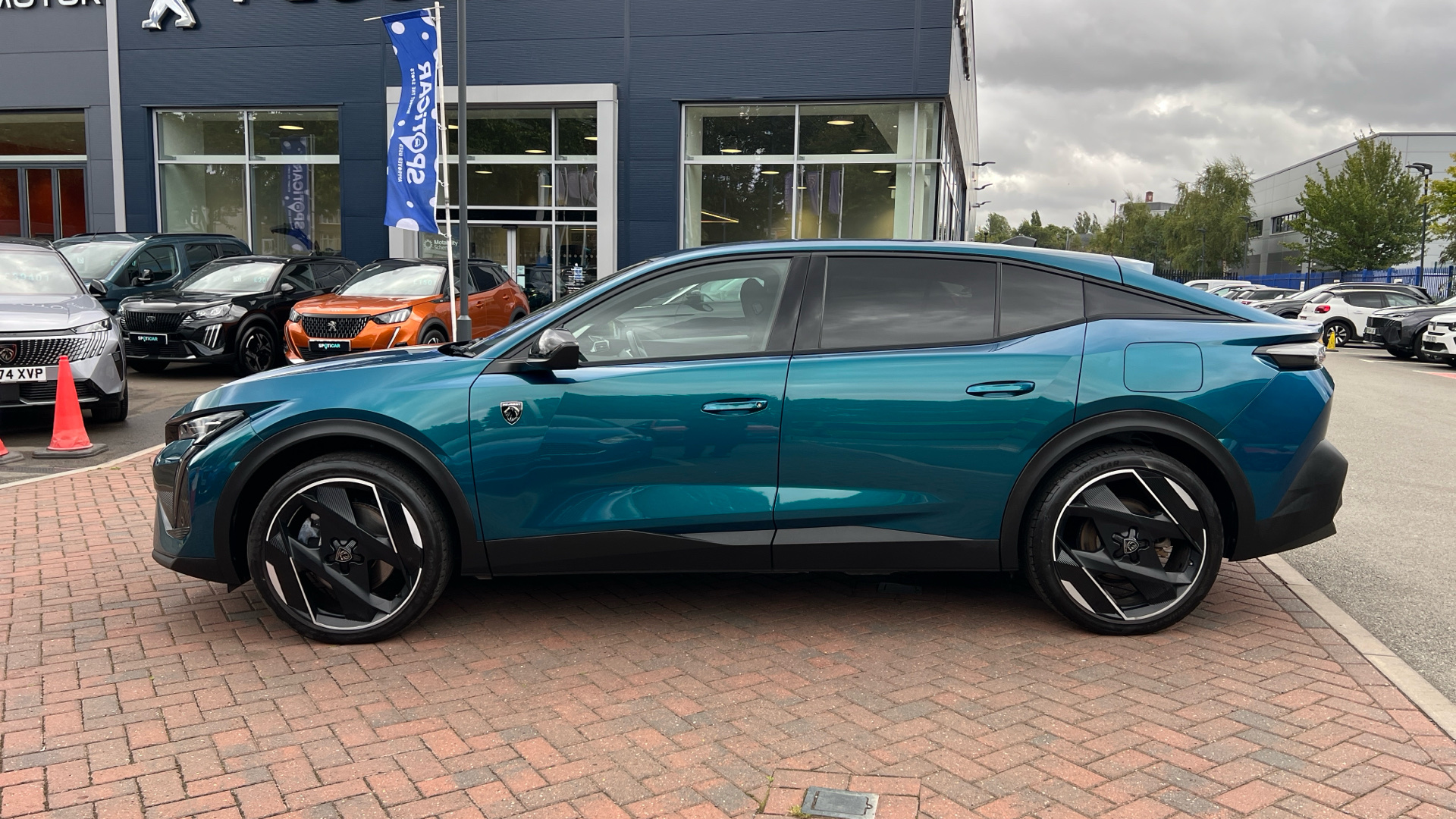 car image