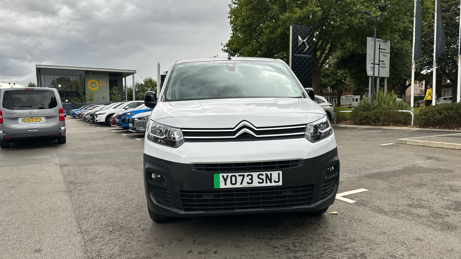 car image